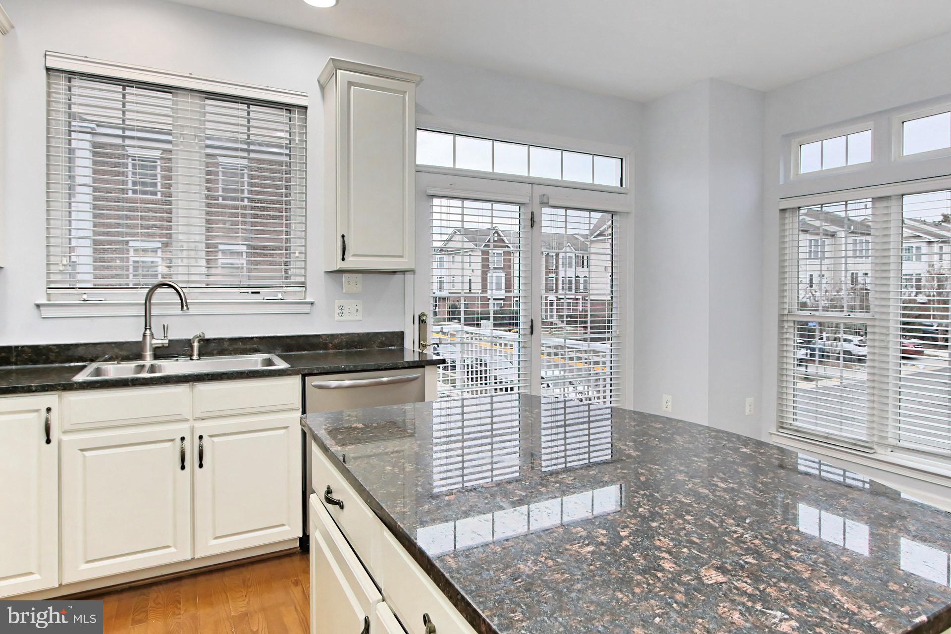 SOUTH RIDING - Residential Lease