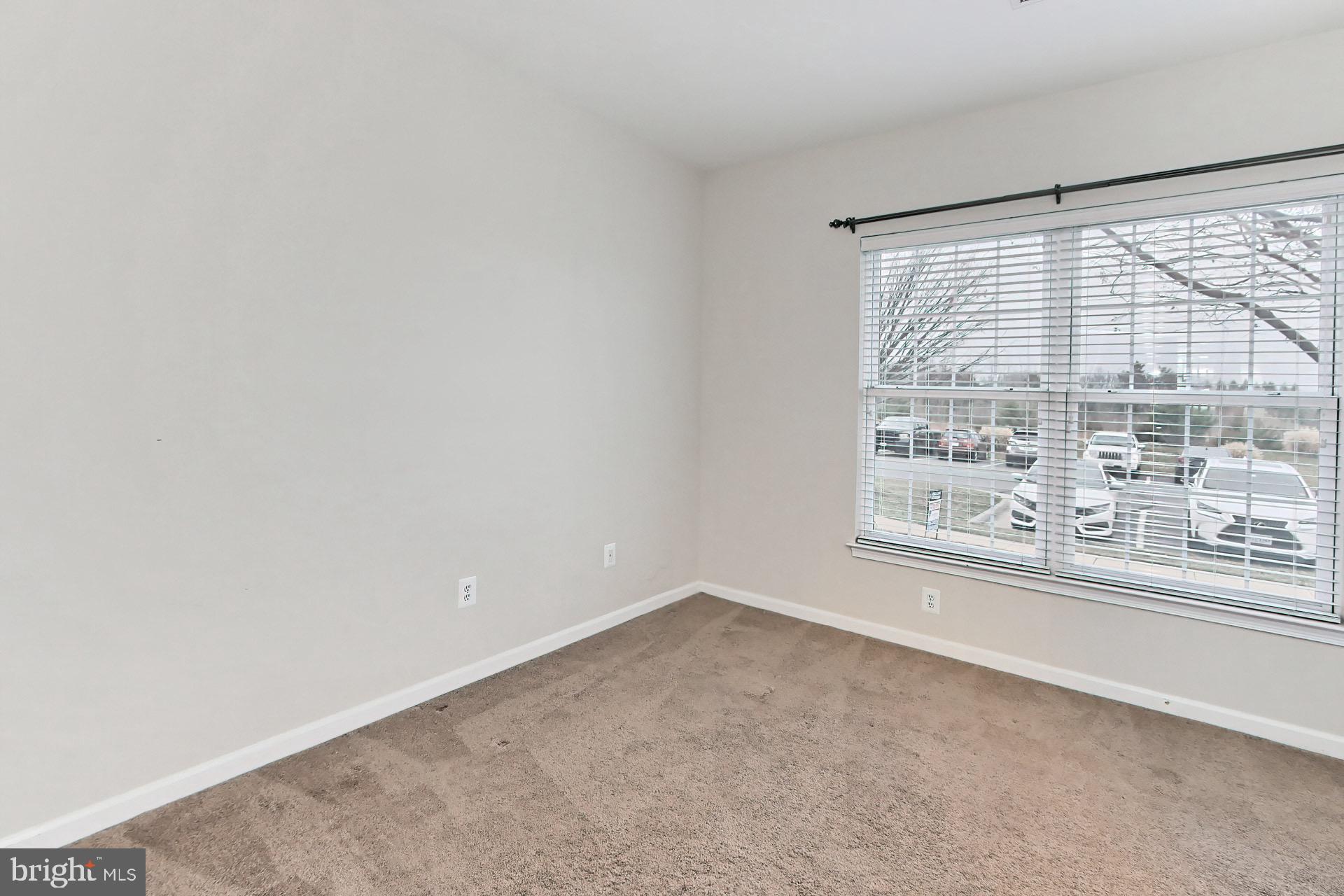 SOUTH RIDING - Residential Lease