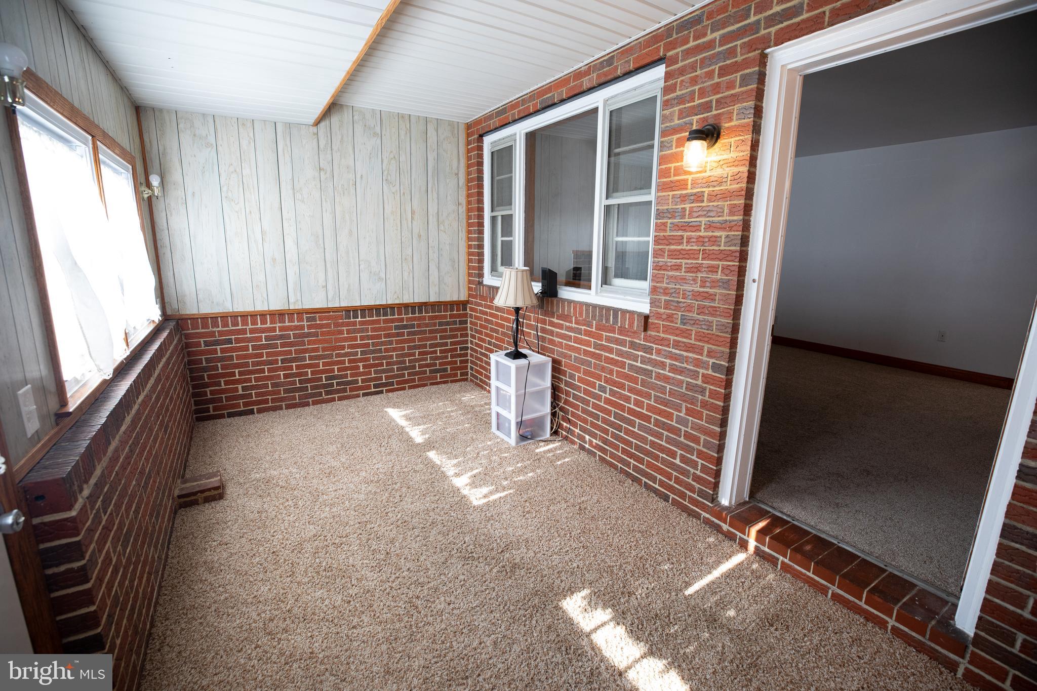 BALTIMORE HIGHLANDS - Residential