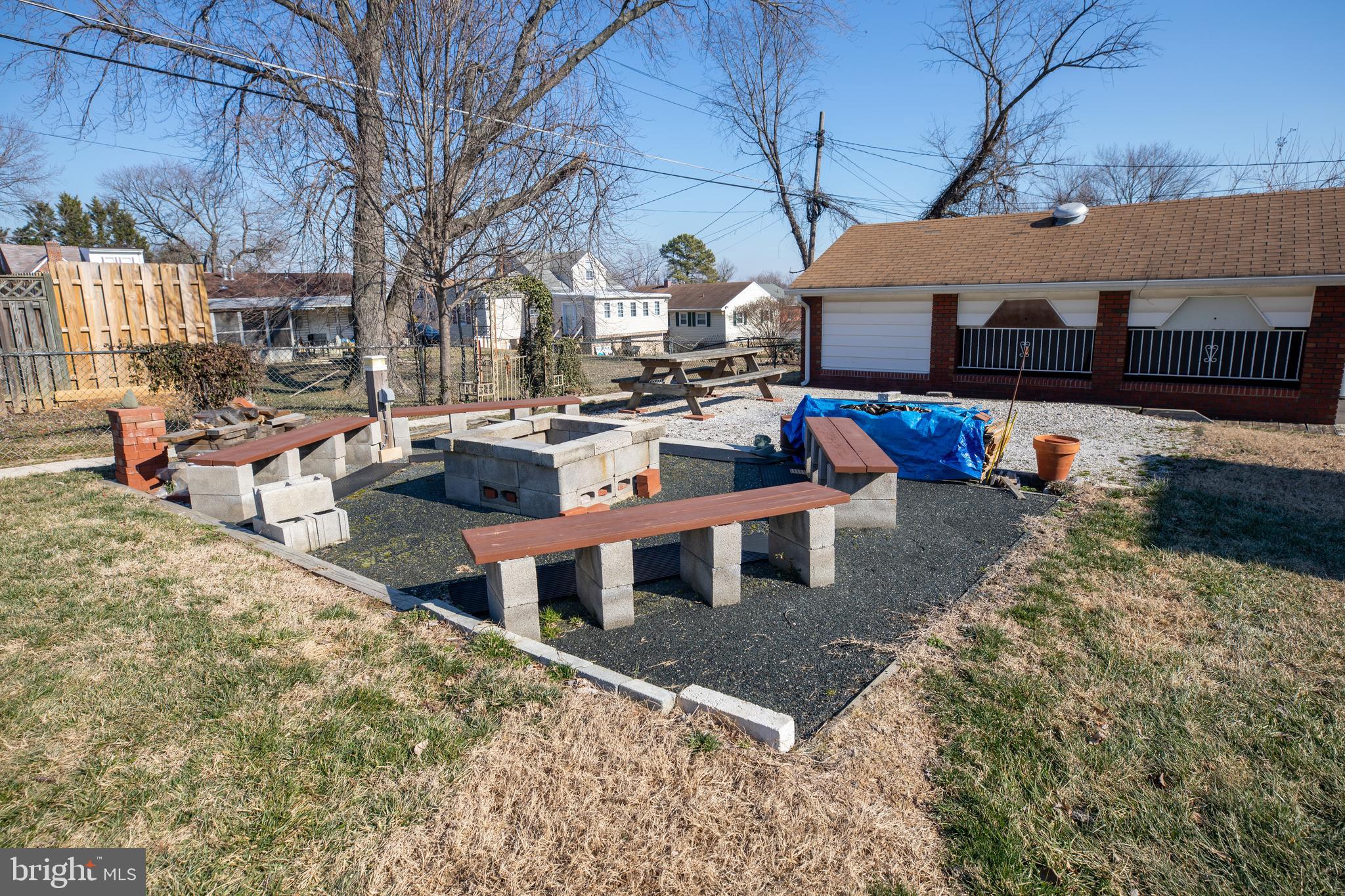 BALTIMORE HIGHLANDS - Residential