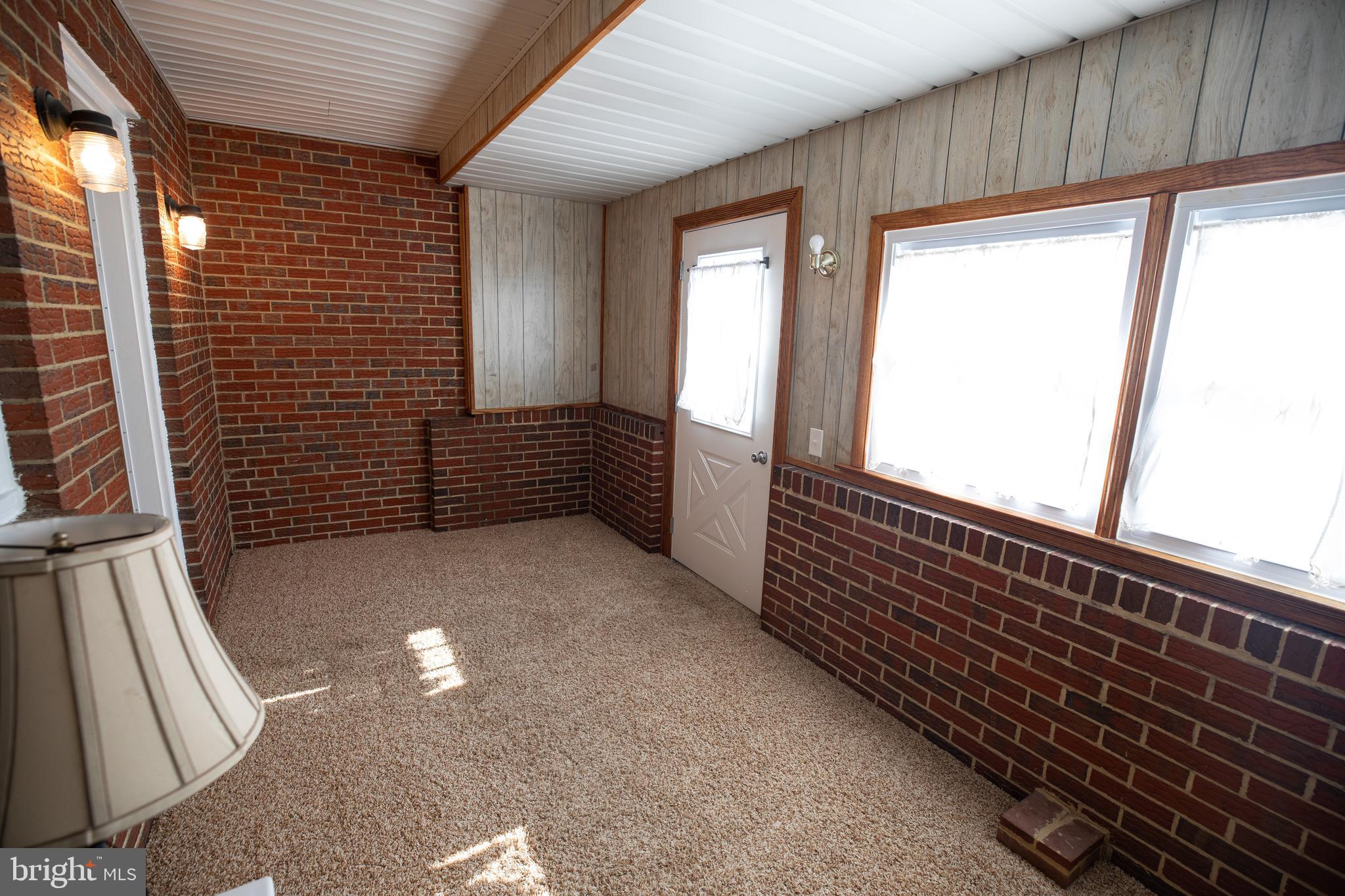 BALTIMORE HIGHLANDS - Residential