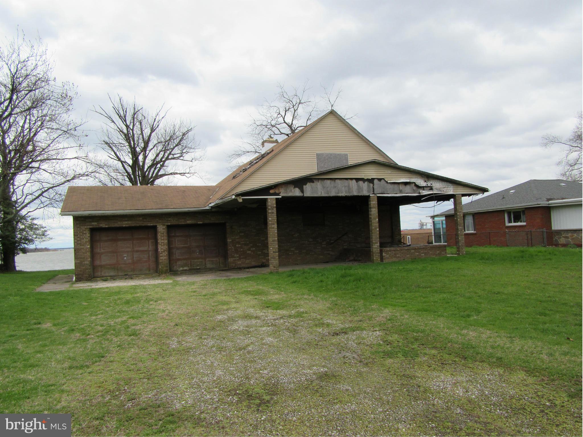 EDGEMERE - Residential