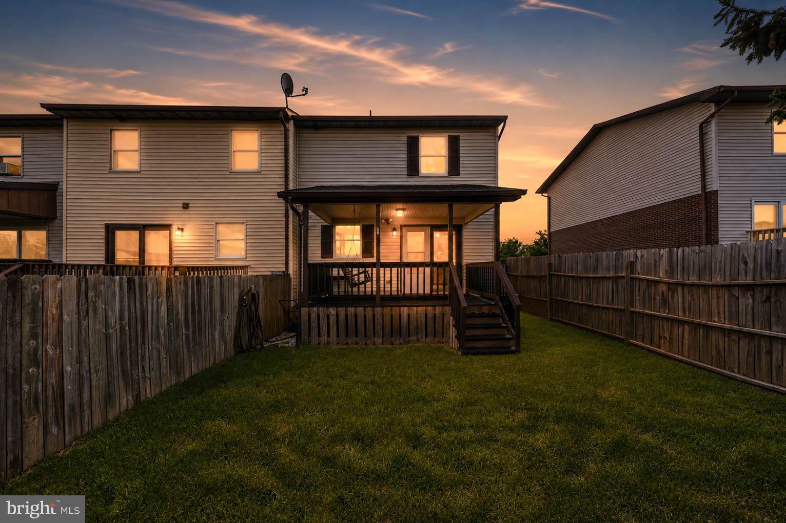 916 HILLTOP DRIVE