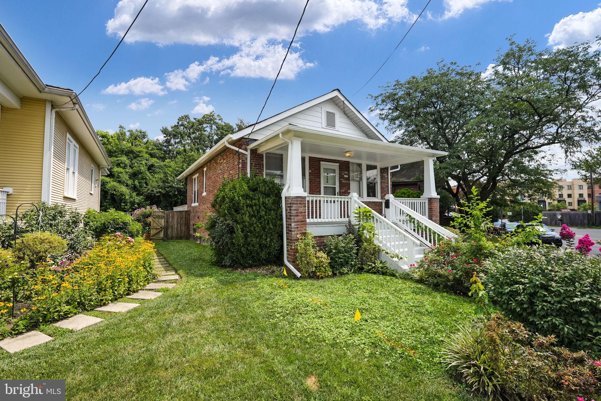 DEL RAY - Residential