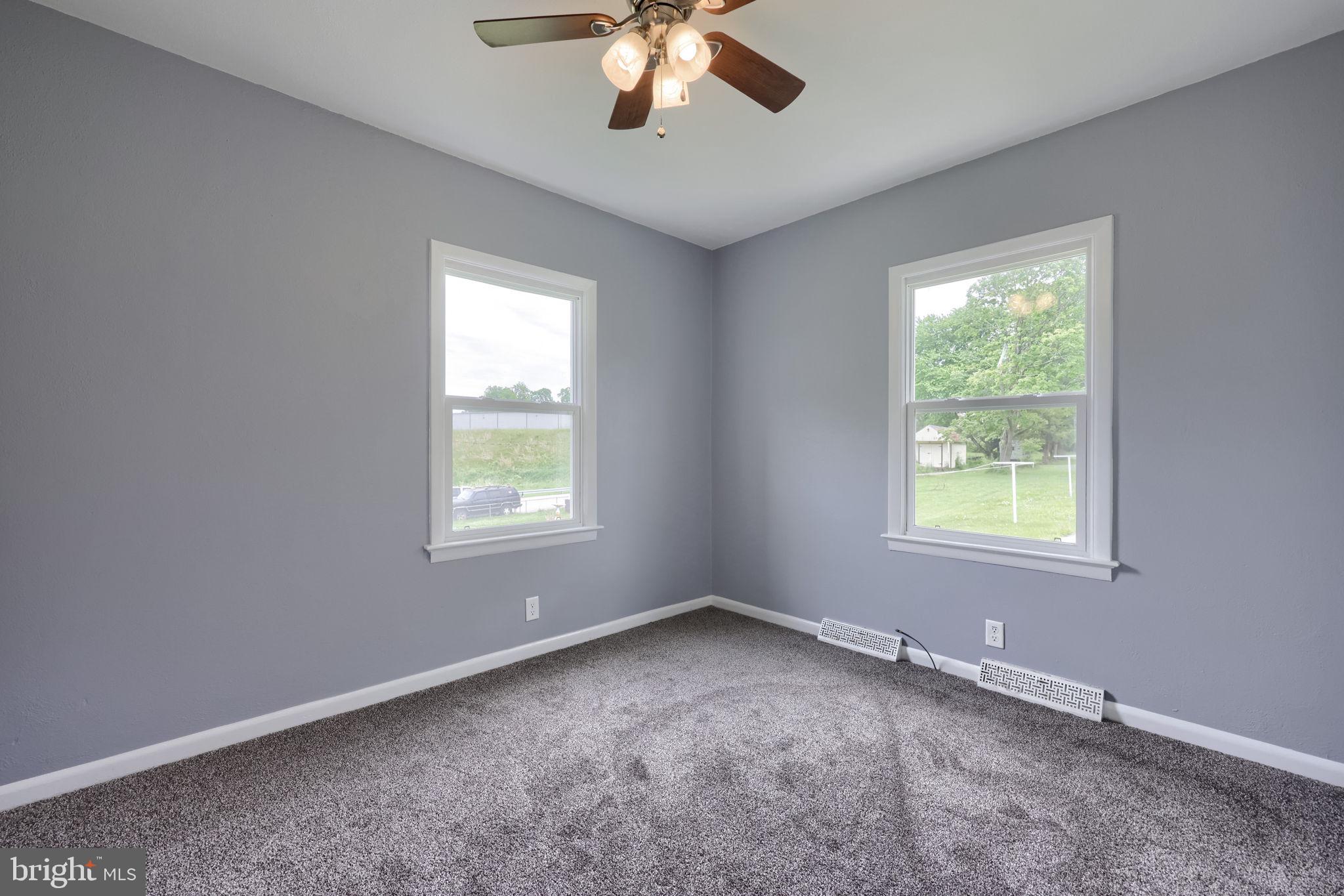WINDSOR TWP - Residential