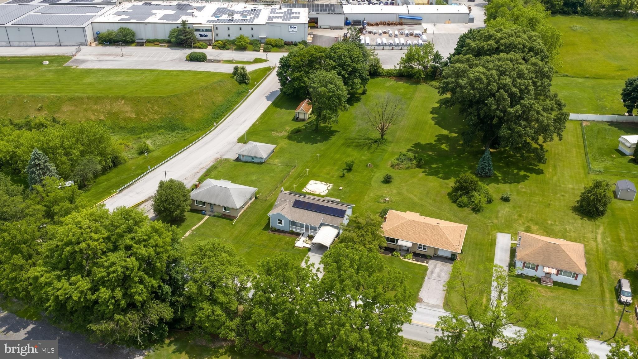 WINDSOR TWP - Residential