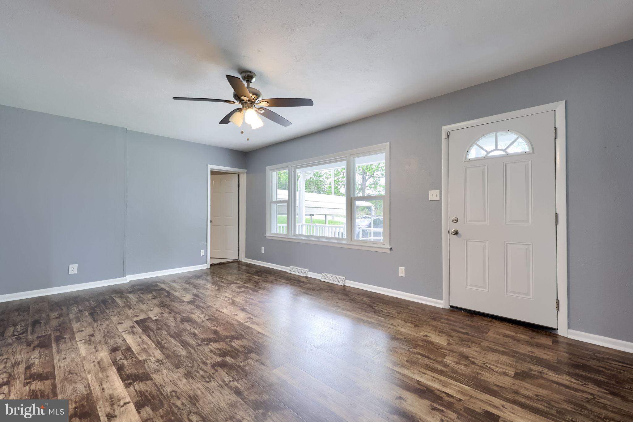 WINDSOR TWP - Residential