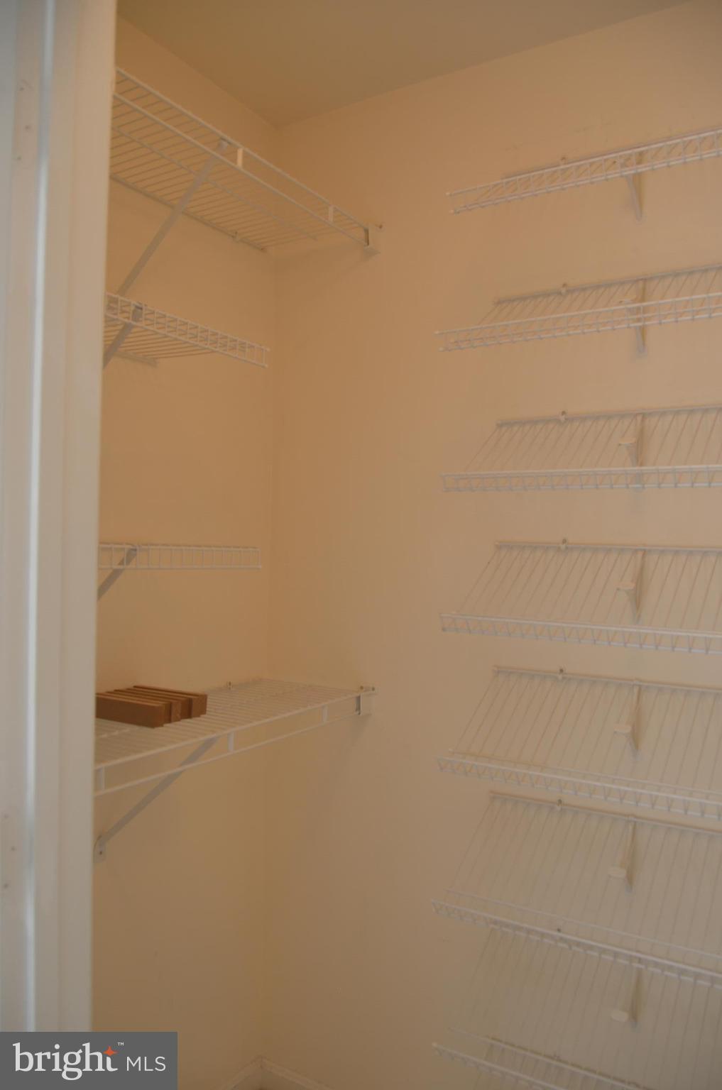 WOODLAND PARK - Residential Lease