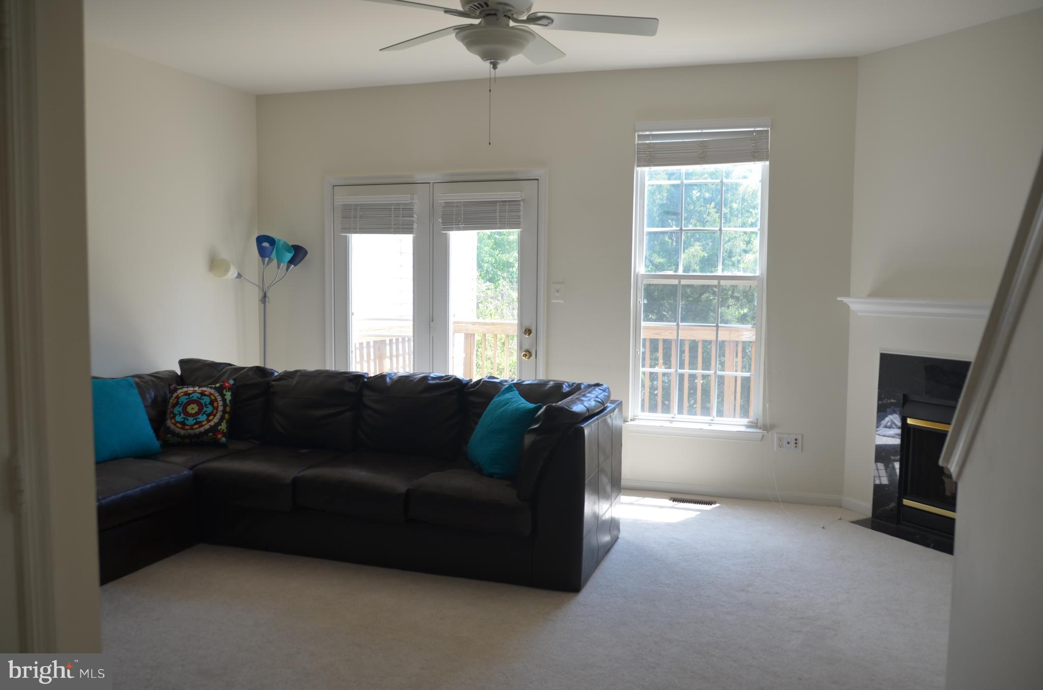 WOODLAND PARK - Residential Lease