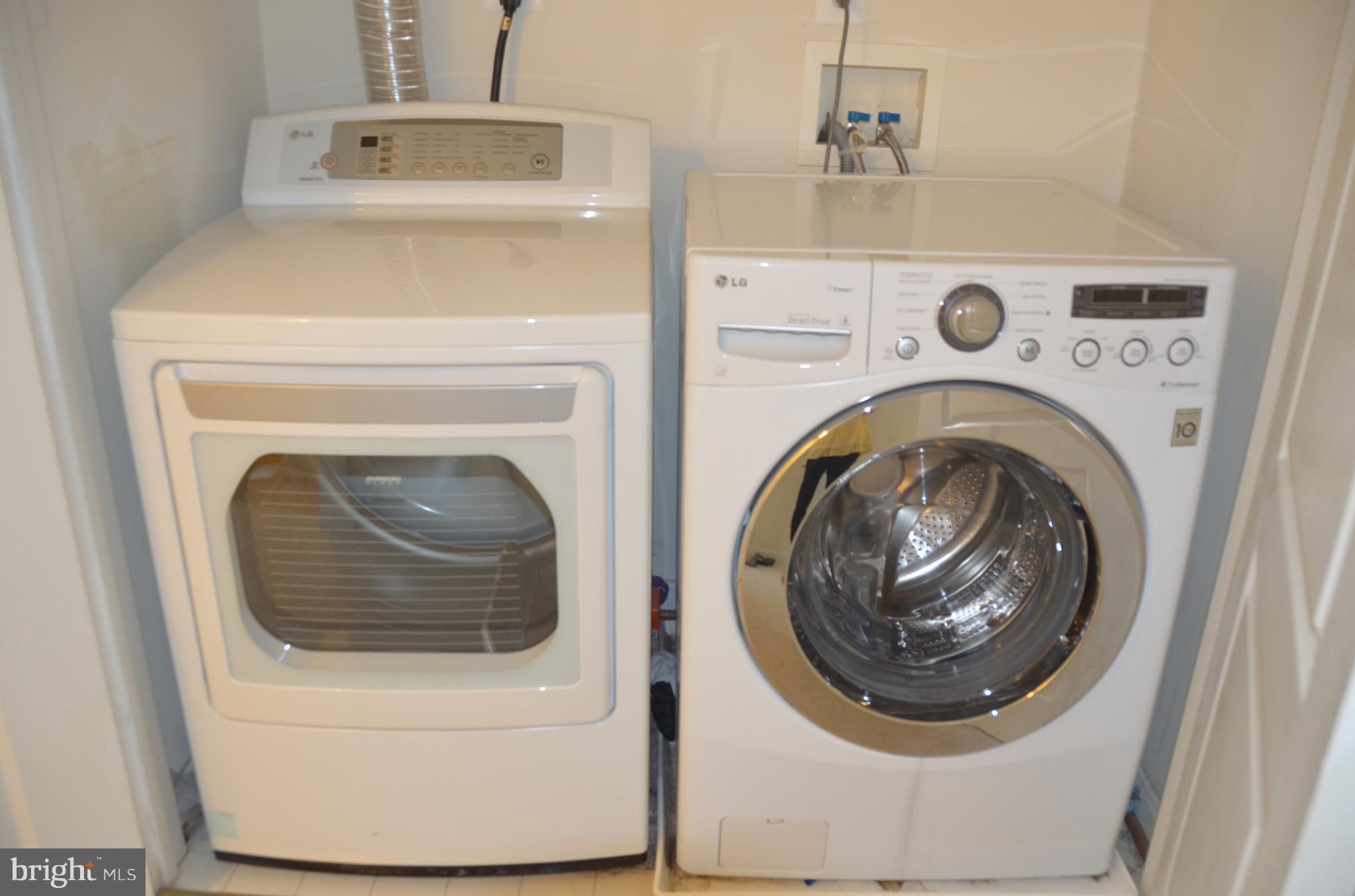 WOODLAND PARK - Residential Lease