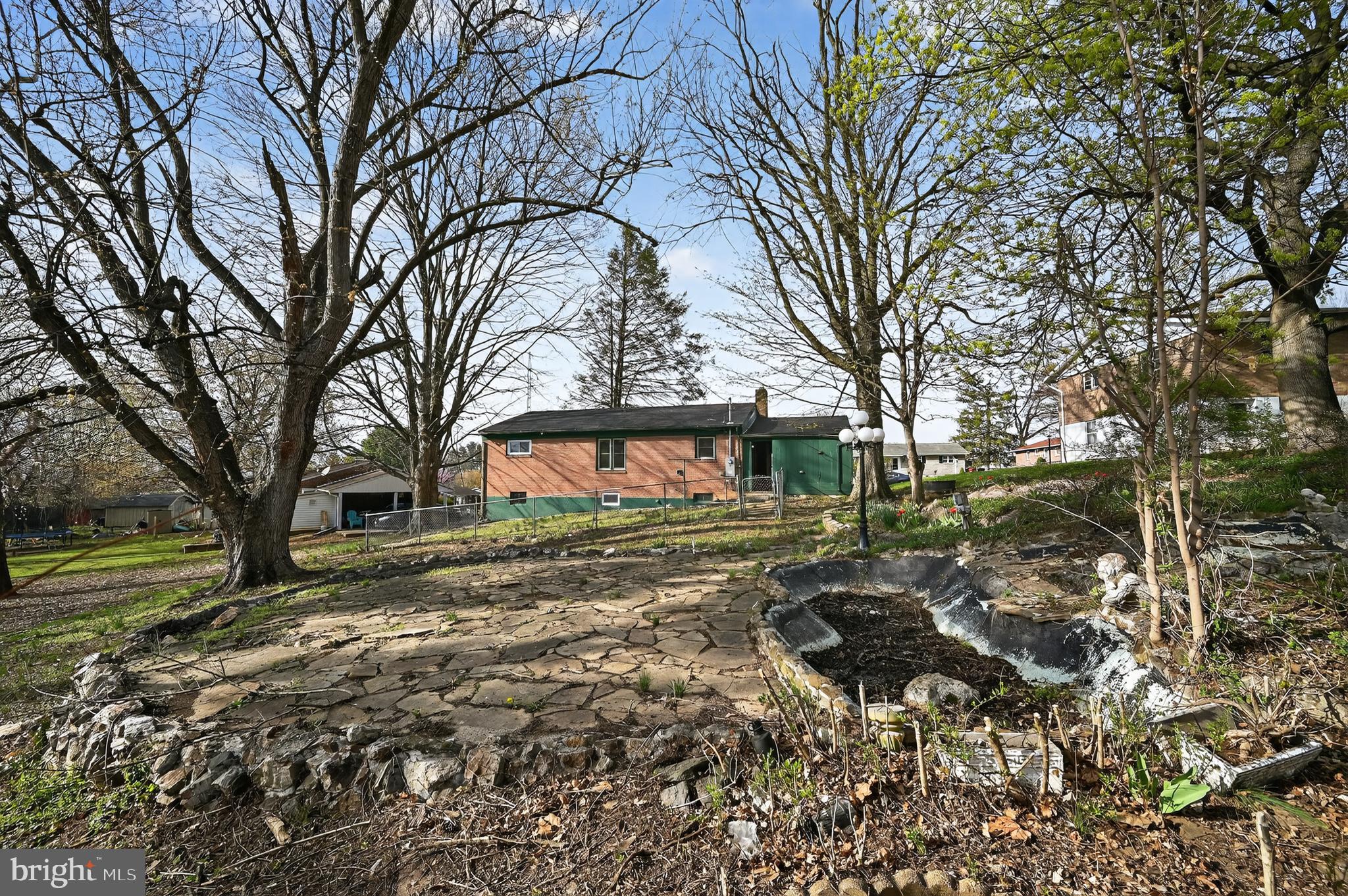 GREENBERRY HILLS - Residential