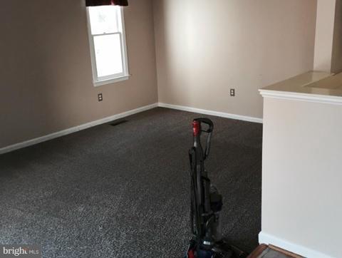 LEE MANOR - Residential