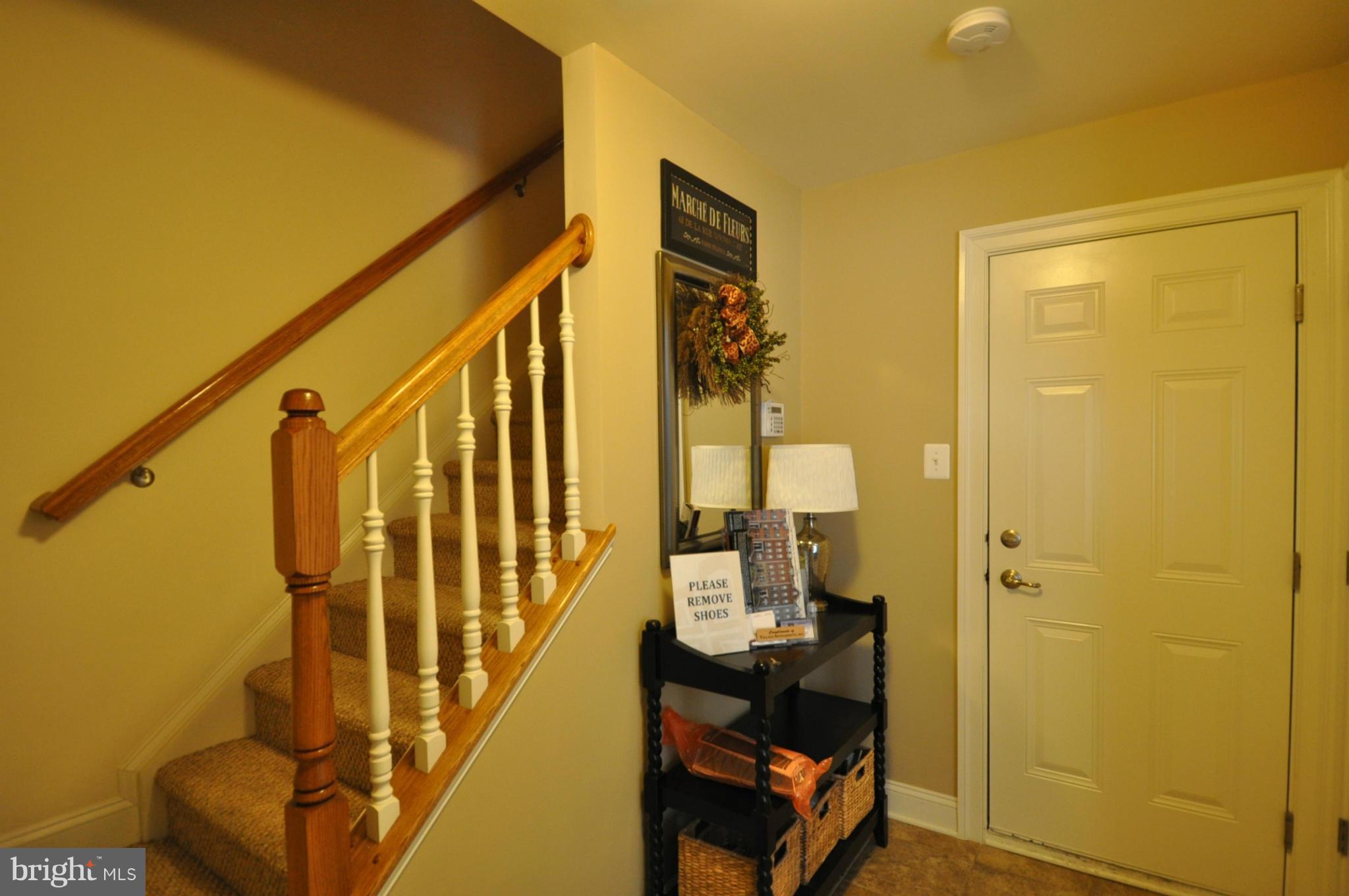 HIDDEN CREEK - Residential Lease