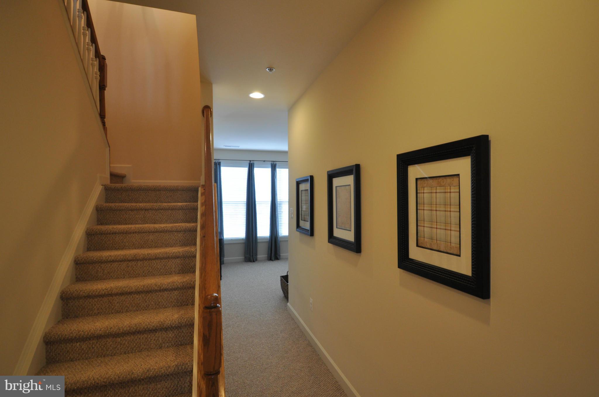 HIDDEN CREEK - Residential Lease