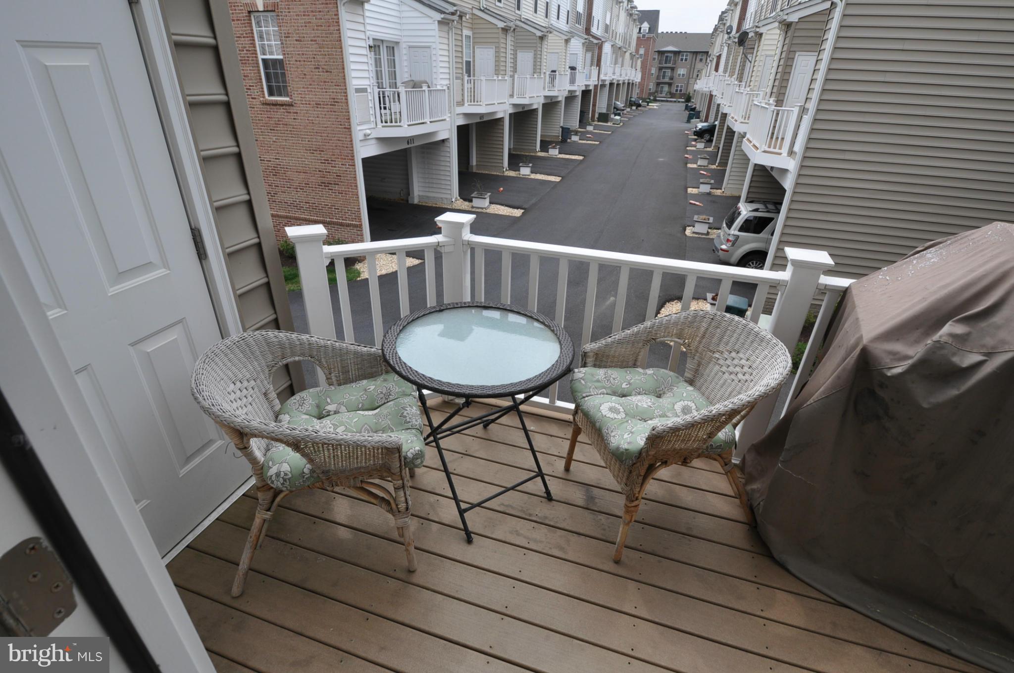 HIDDEN CREEK - Residential Lease