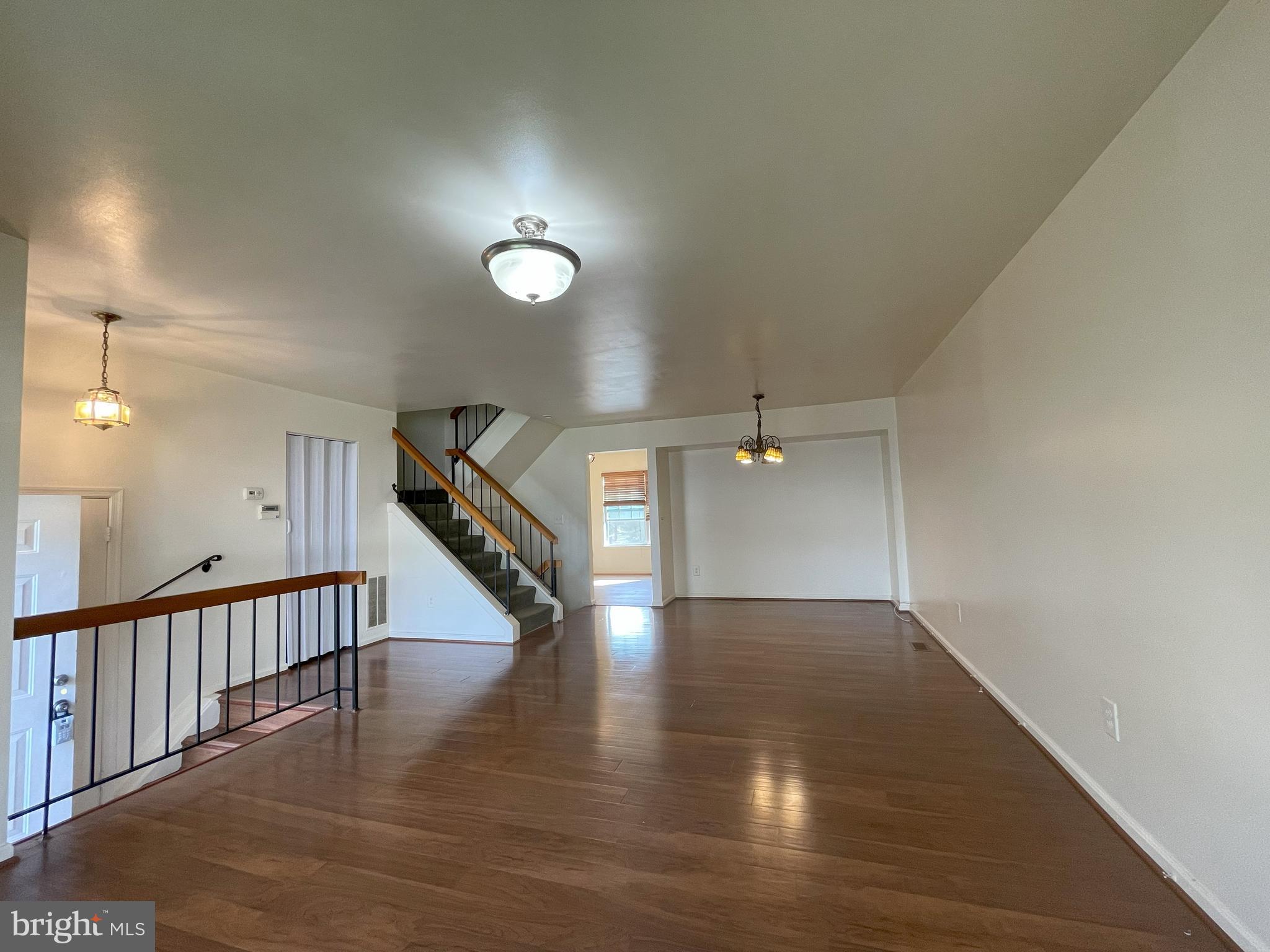 FRANKLIN GLEN - Residential