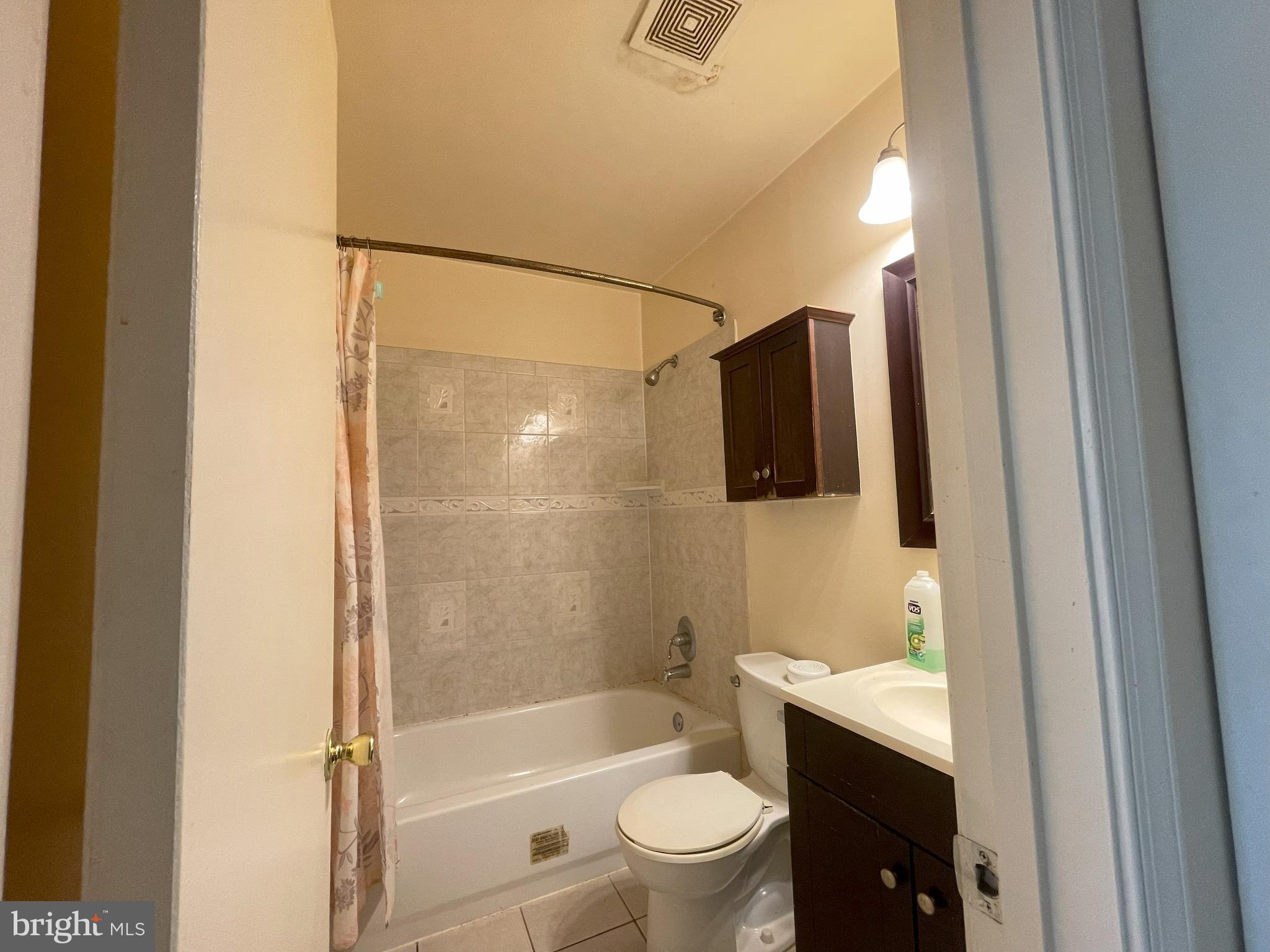 FRANKLIN GLEN - Residential