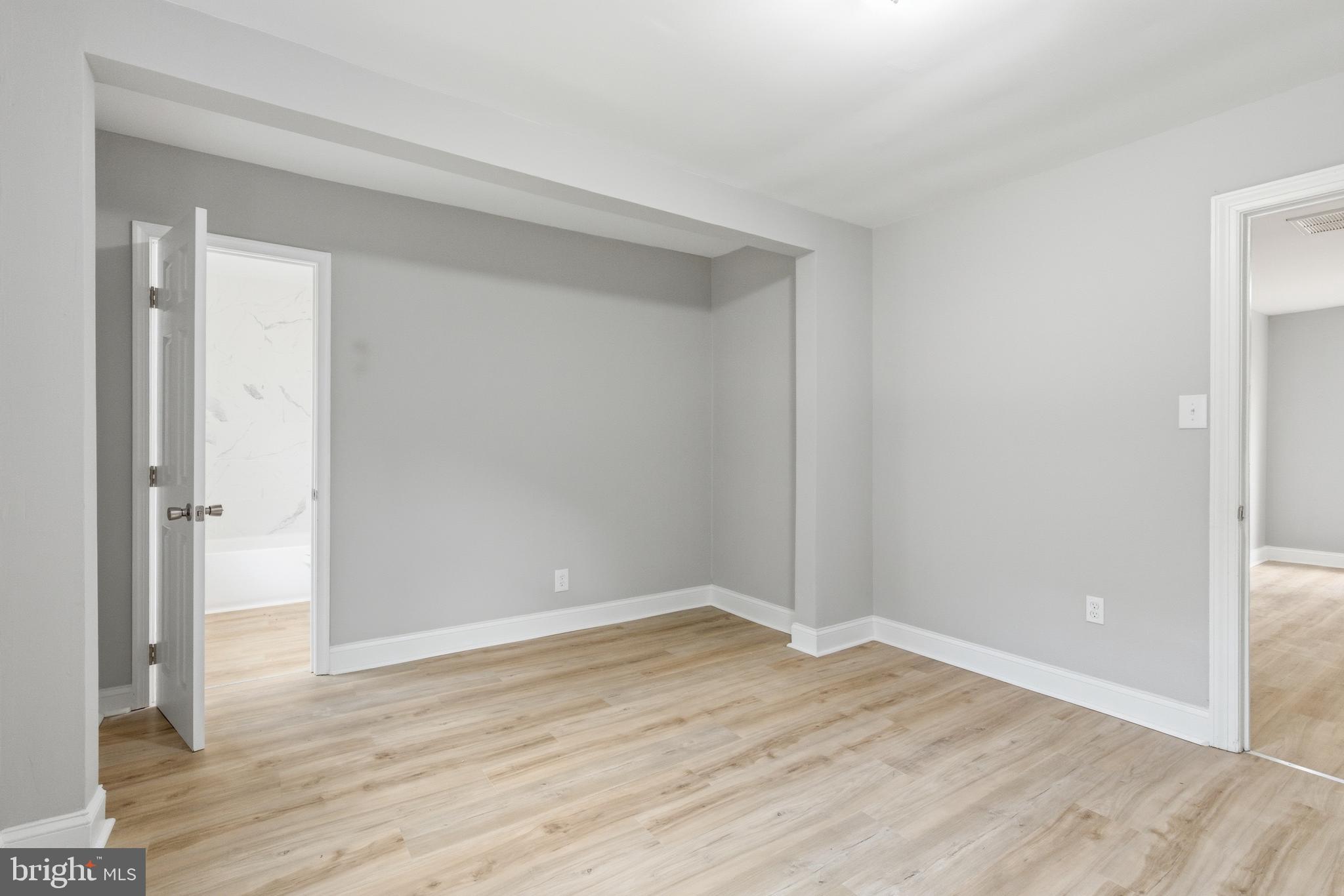 ST. INIGOES - Residential