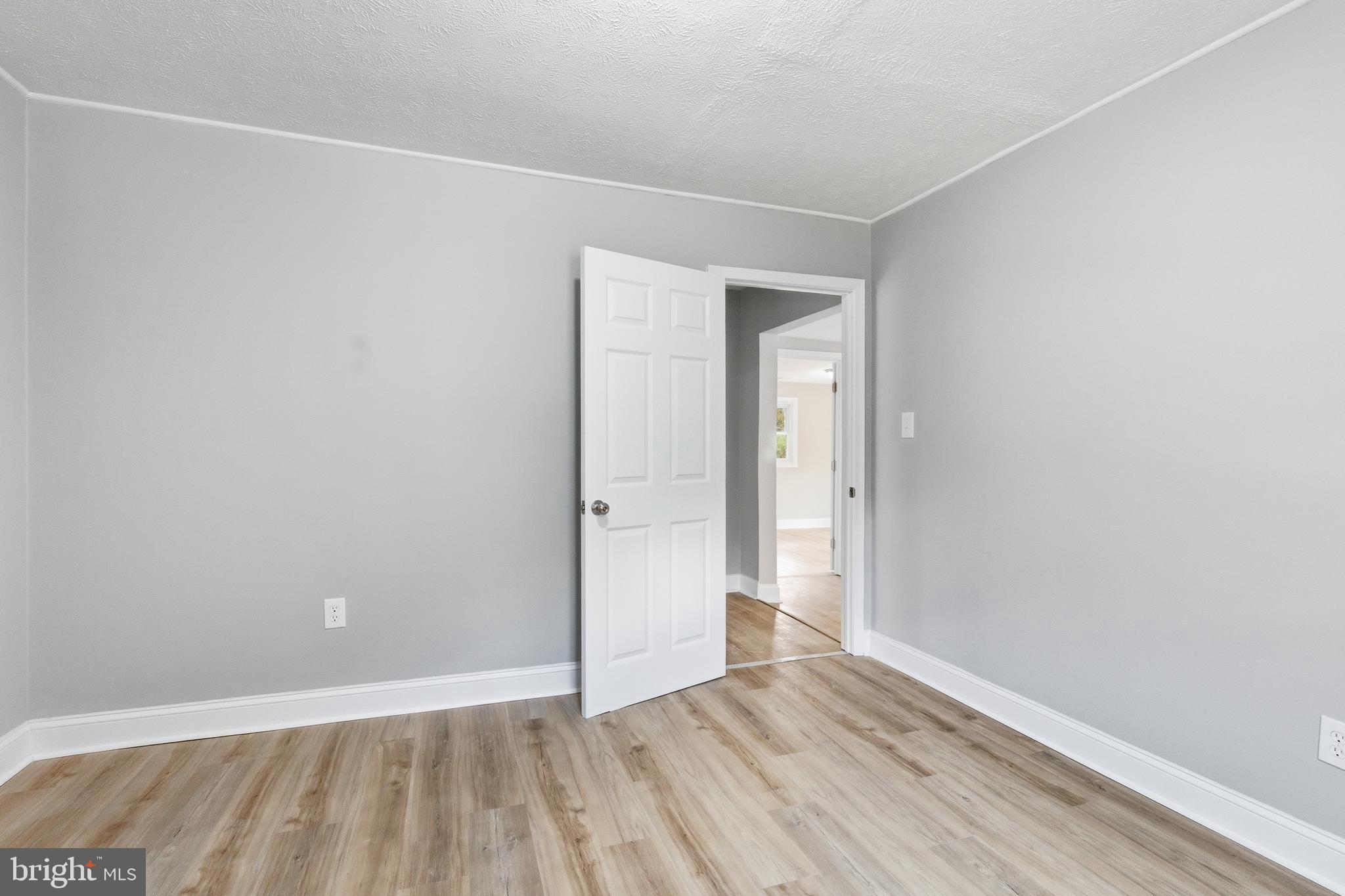 ST. INIGOES - Residential