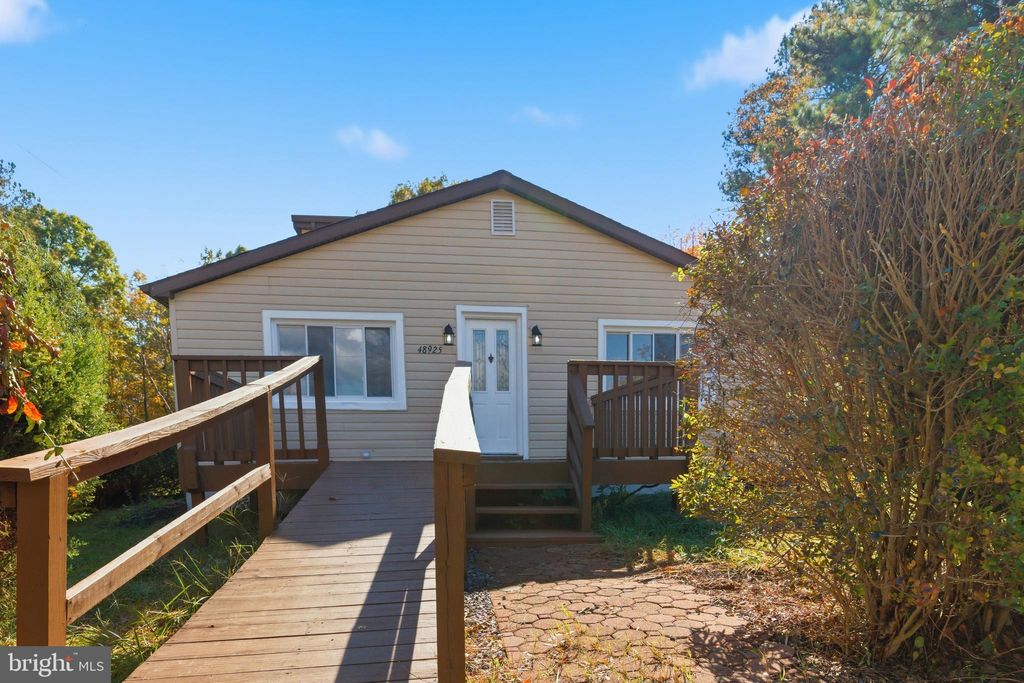 Photo of 48925 Chisleytown Road, SAINT INIGOES, MD 20684 (MLS # MDSM2029494)