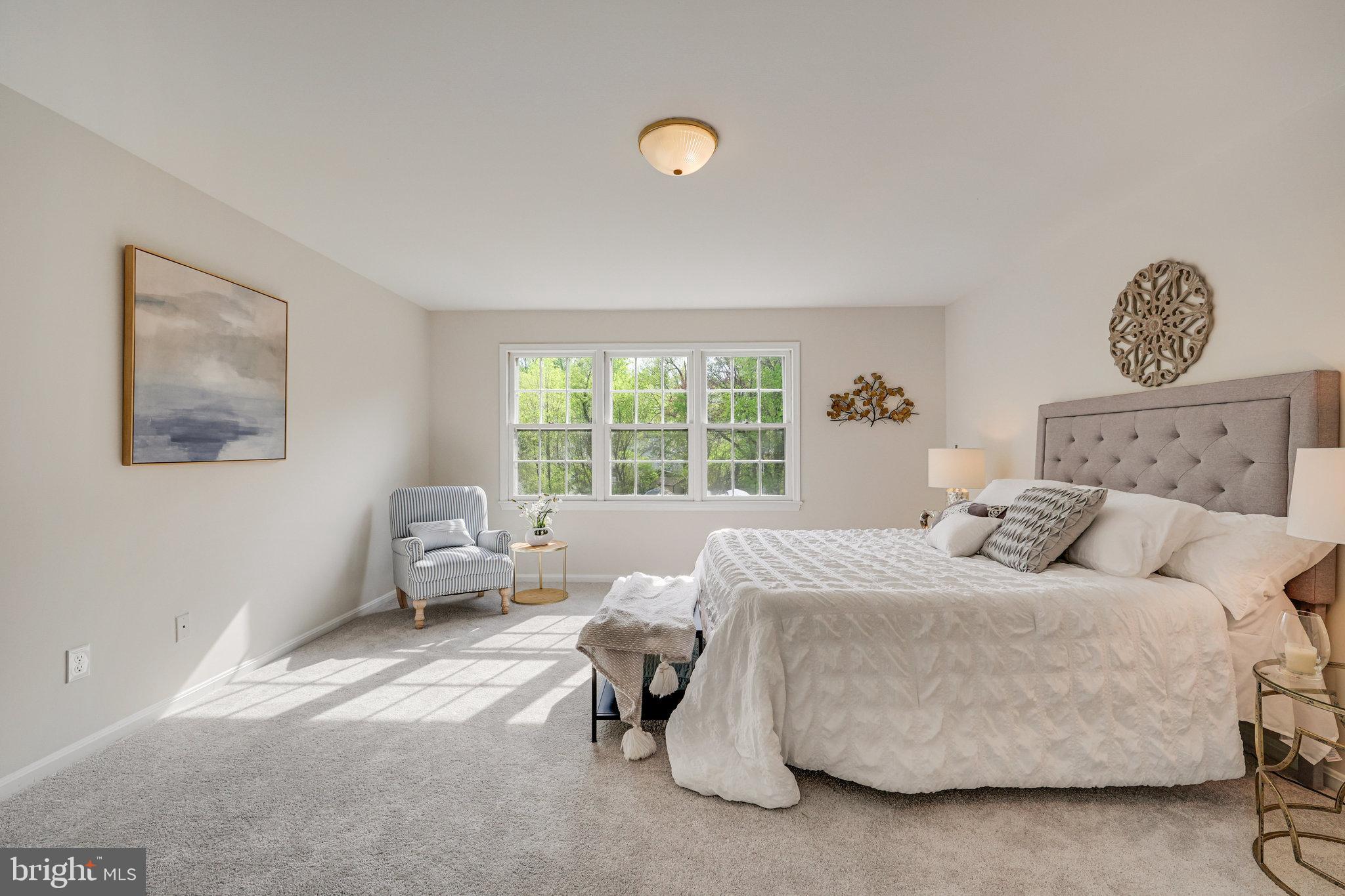 FAIRFAX COUNTRY CLUB ESTATES - Residential