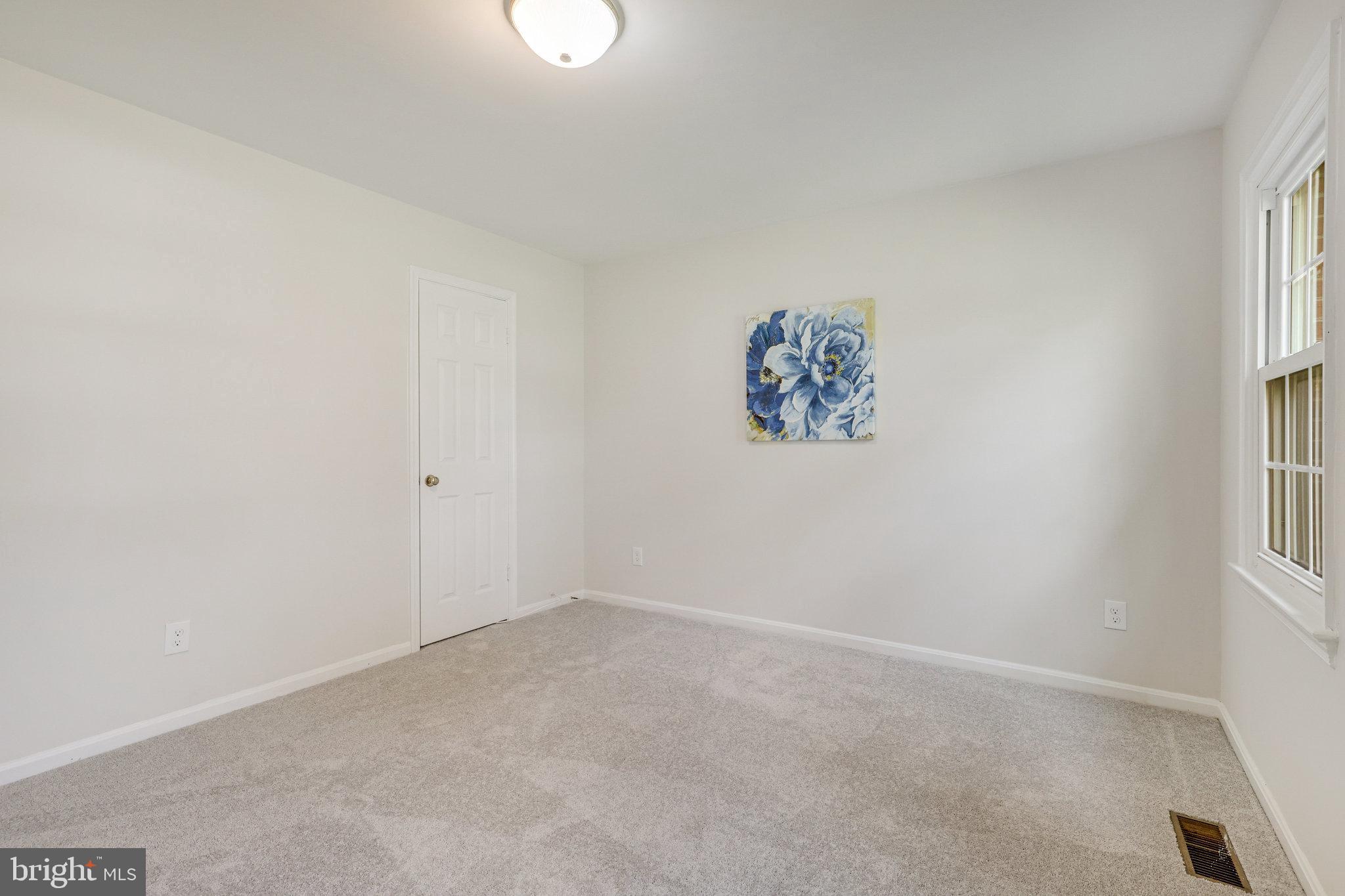 FAIRFAX COUNTRY CLUB ESTATES - Residential