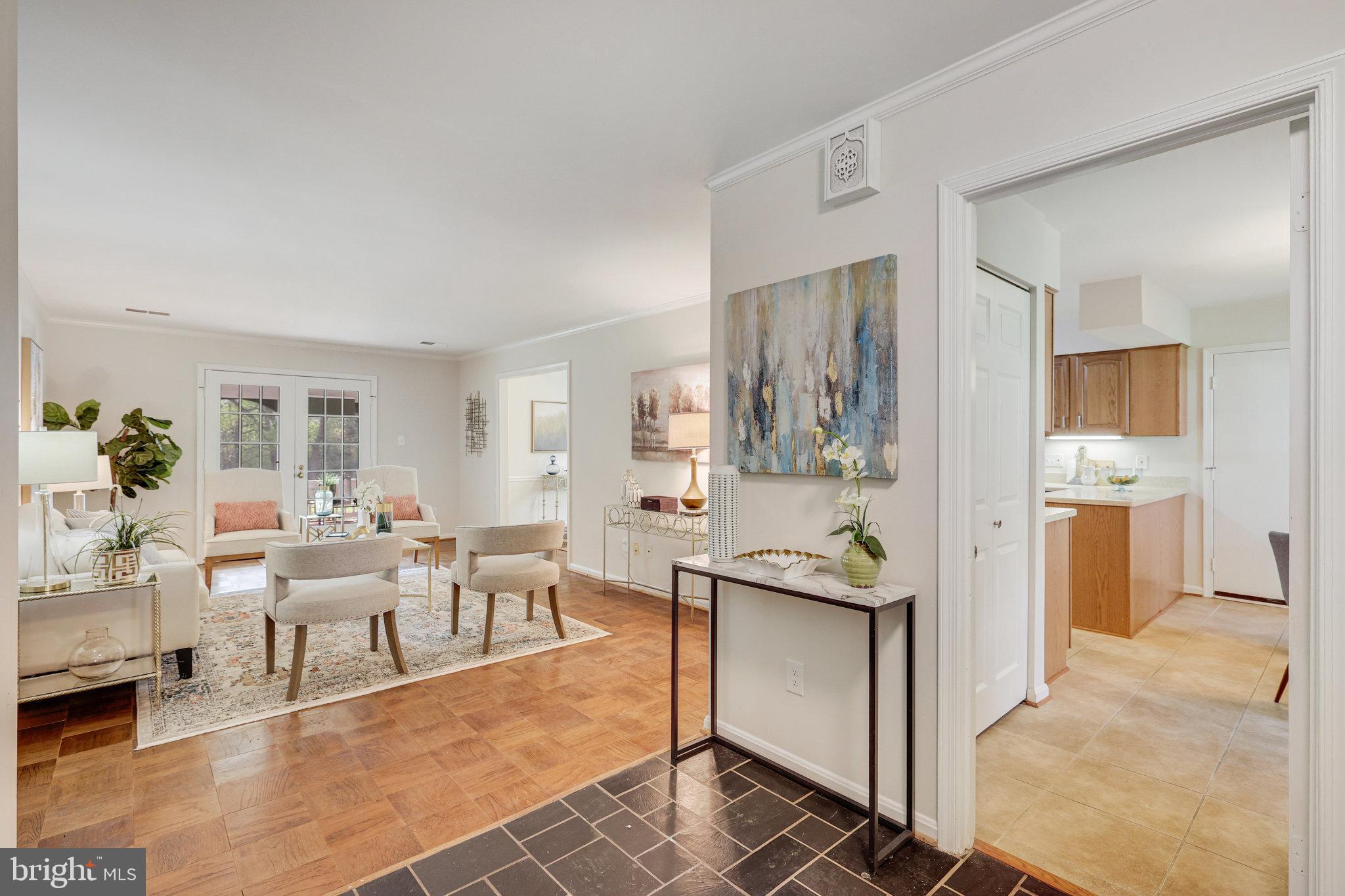 FAIRFAX COUNTRY CLUB ESTATES - Residential