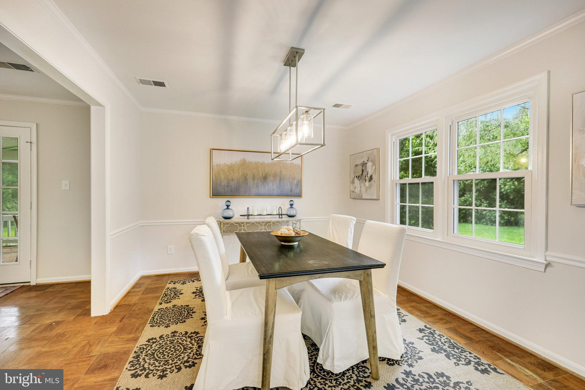 FAIRFAX COUNTRY CLUB ESTATES - Residential