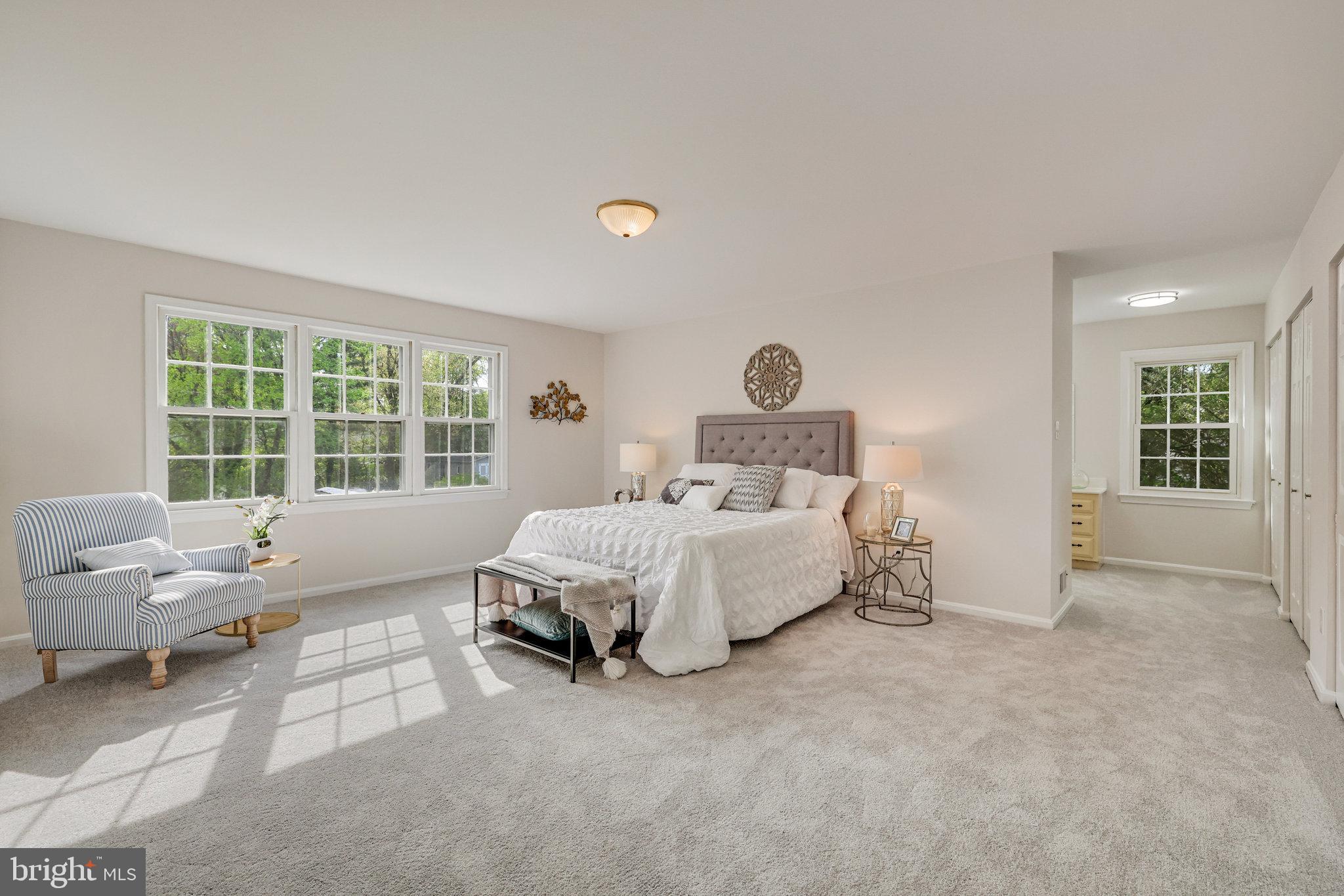 FAIRFAX COUNTRY CLUB ESTATES - Residential