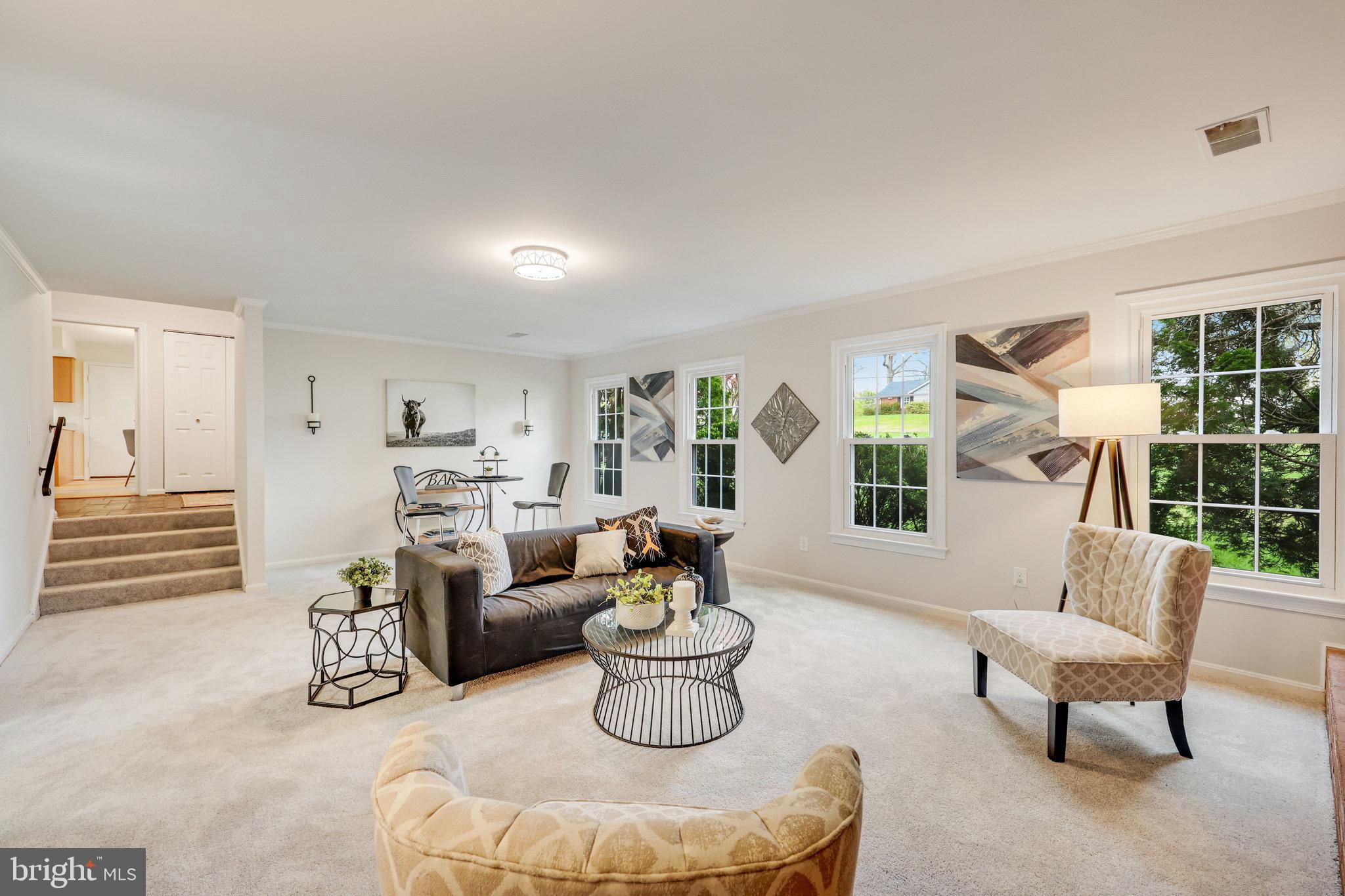 FAIRFAX COUNTRY CLUB ESTATES - Residential