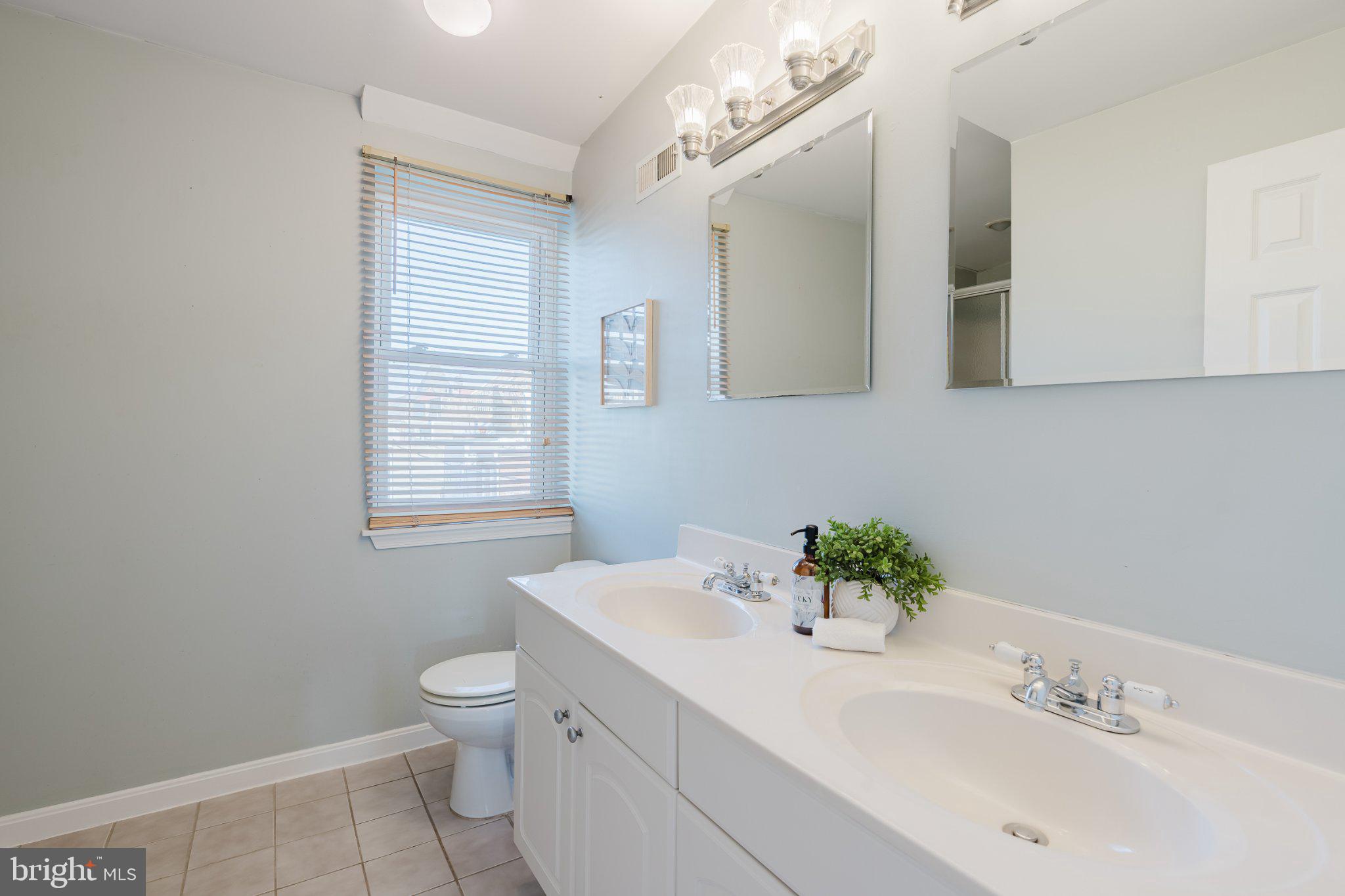 BUTCHERS HILL - Residential