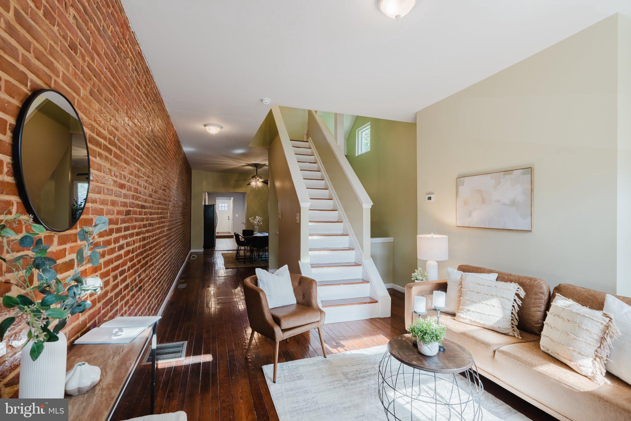 BUTCHERS HILL - Residential