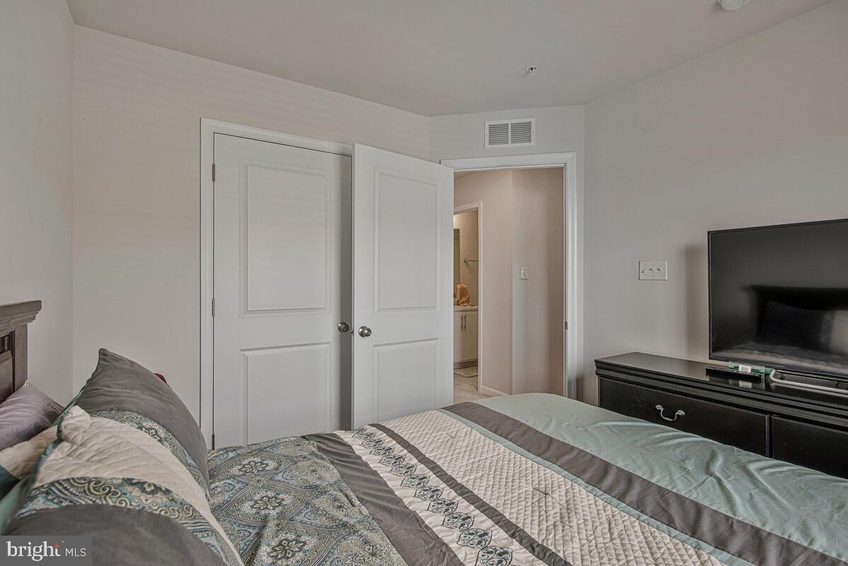 WOODMORE OVERLOOK - Residential