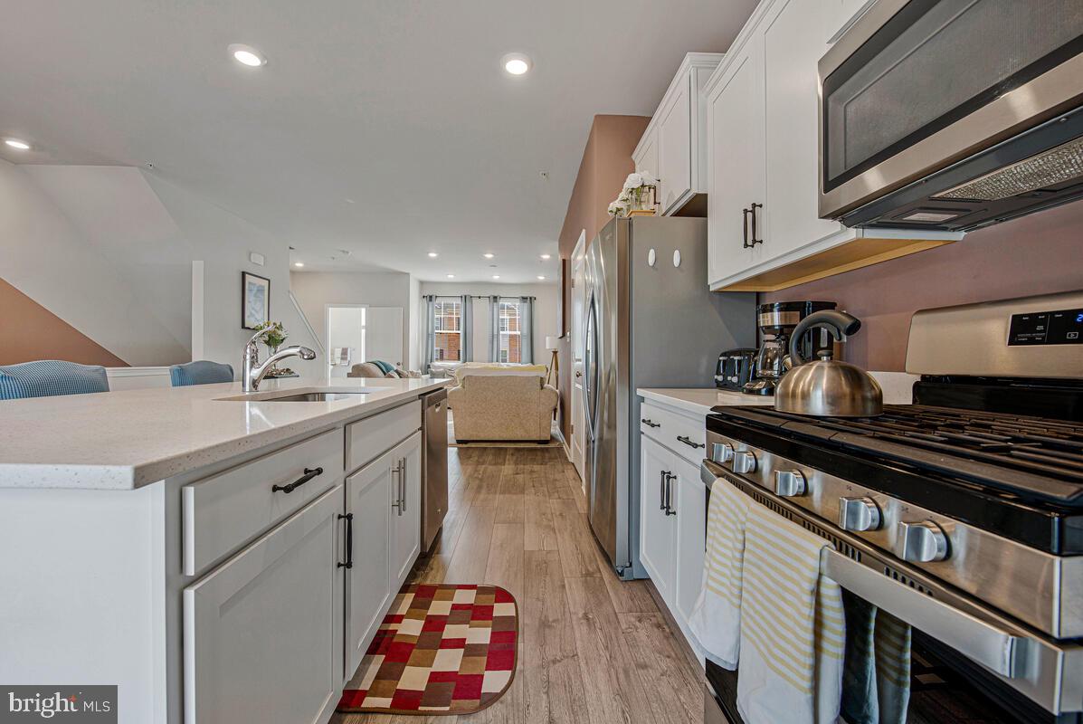 WOODMORE OVERLOOK - Residential