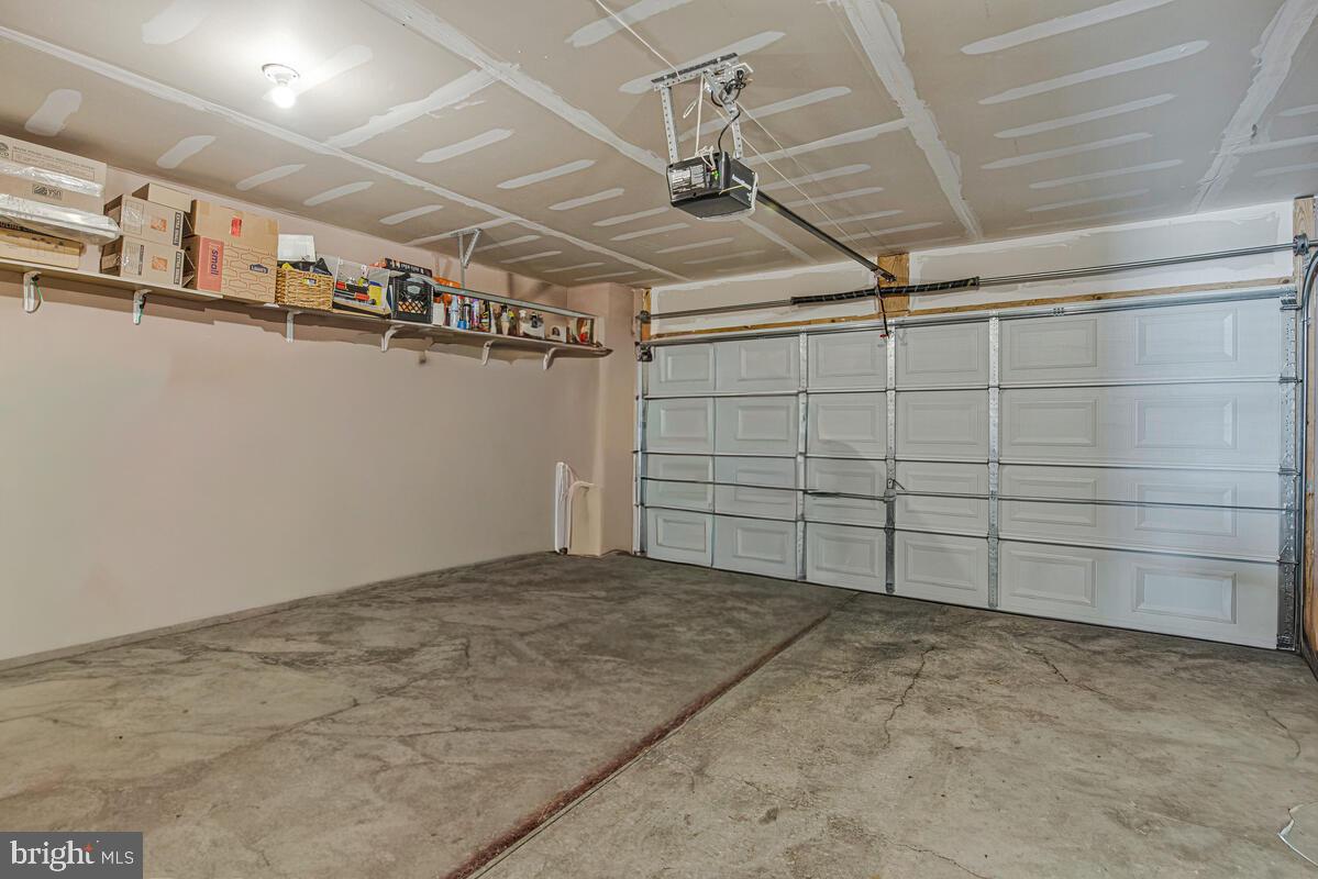 WOODMORE OVERLOOK - Residential