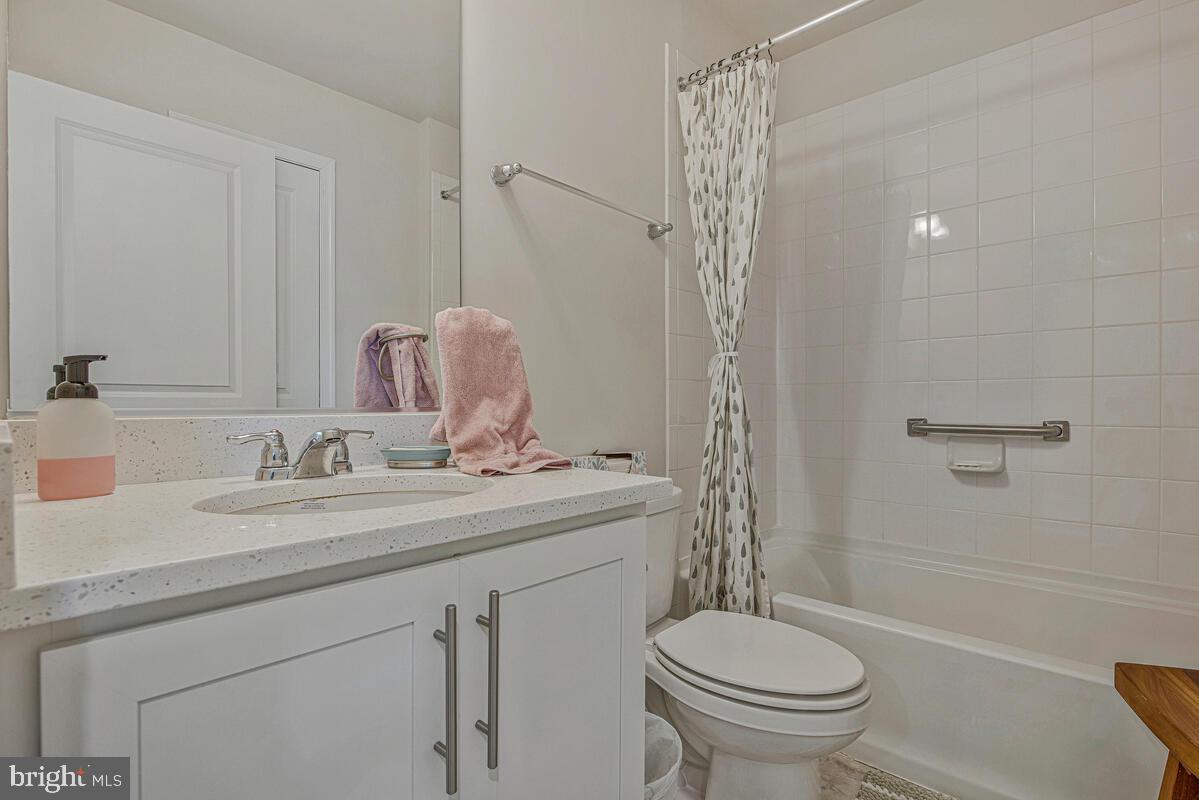 WOODMORE OVERLOOK - Residential