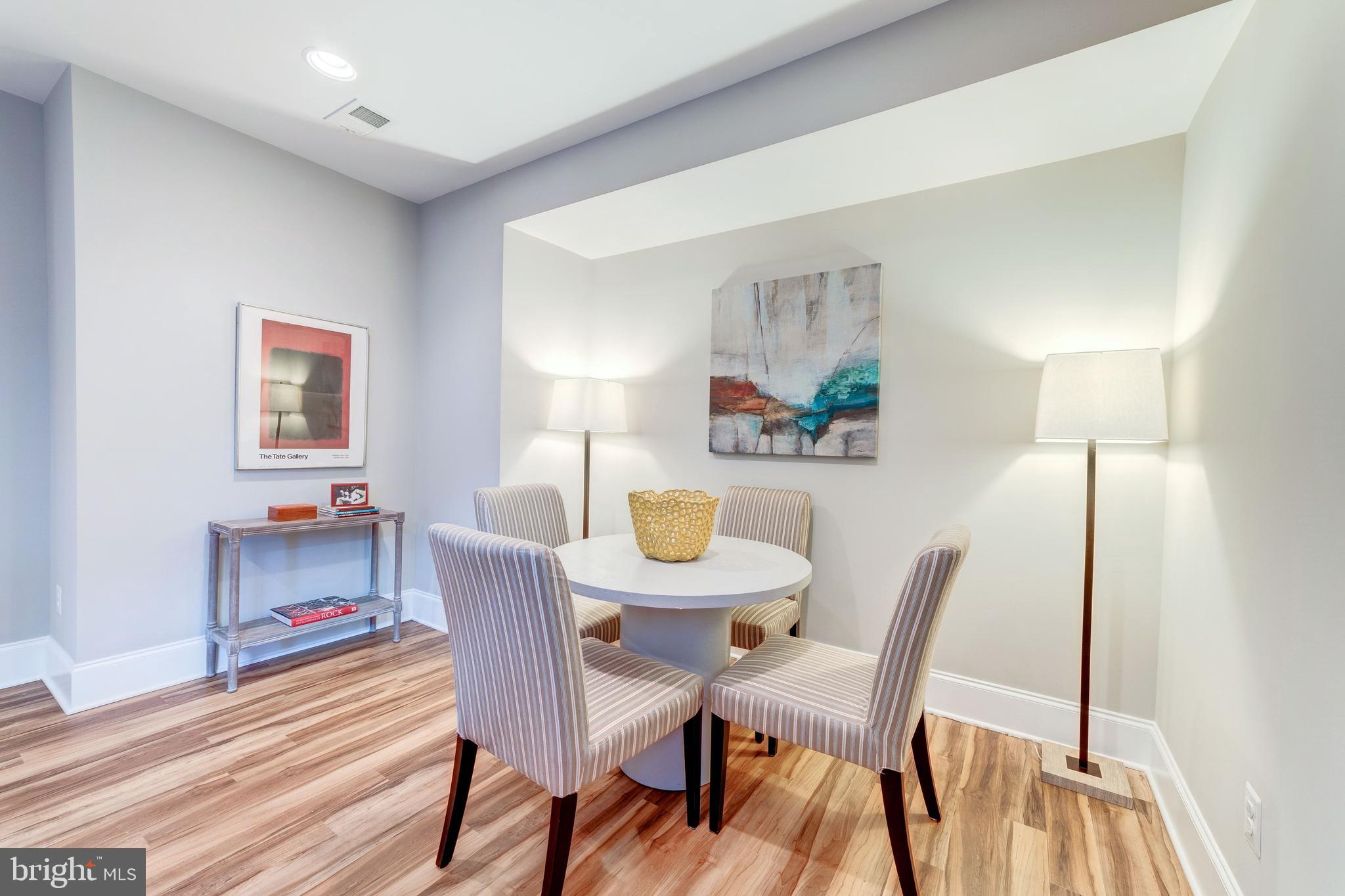 LEE HEIGHTS - Residential