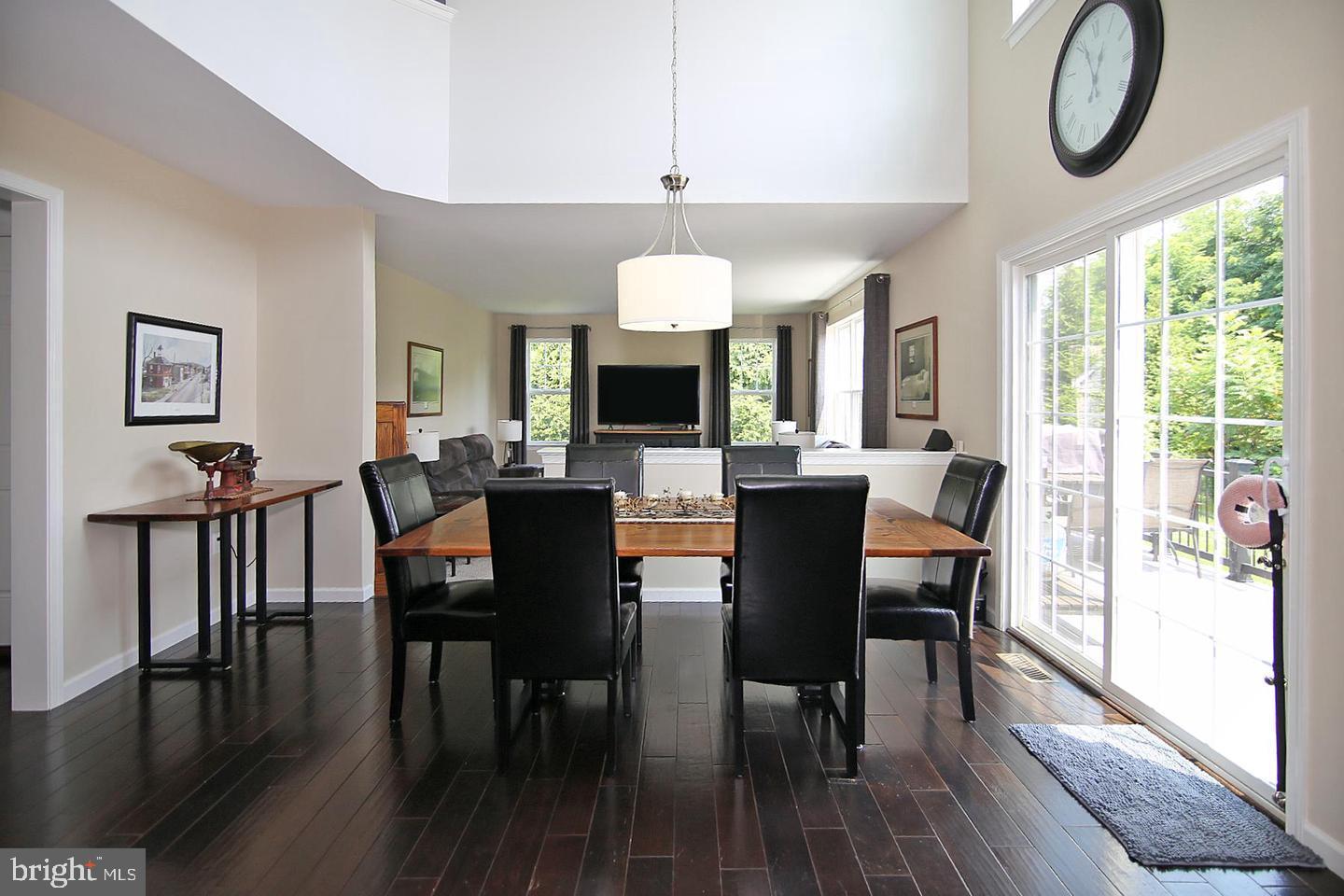 HILLTOP ESTATES - Residential