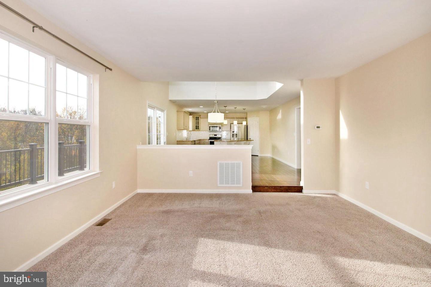 HILLTOP ESTATES - Residential