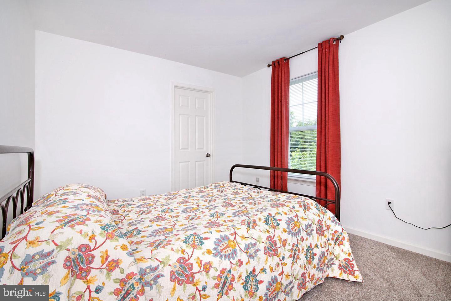 HILLTOP ESTATES - Residential