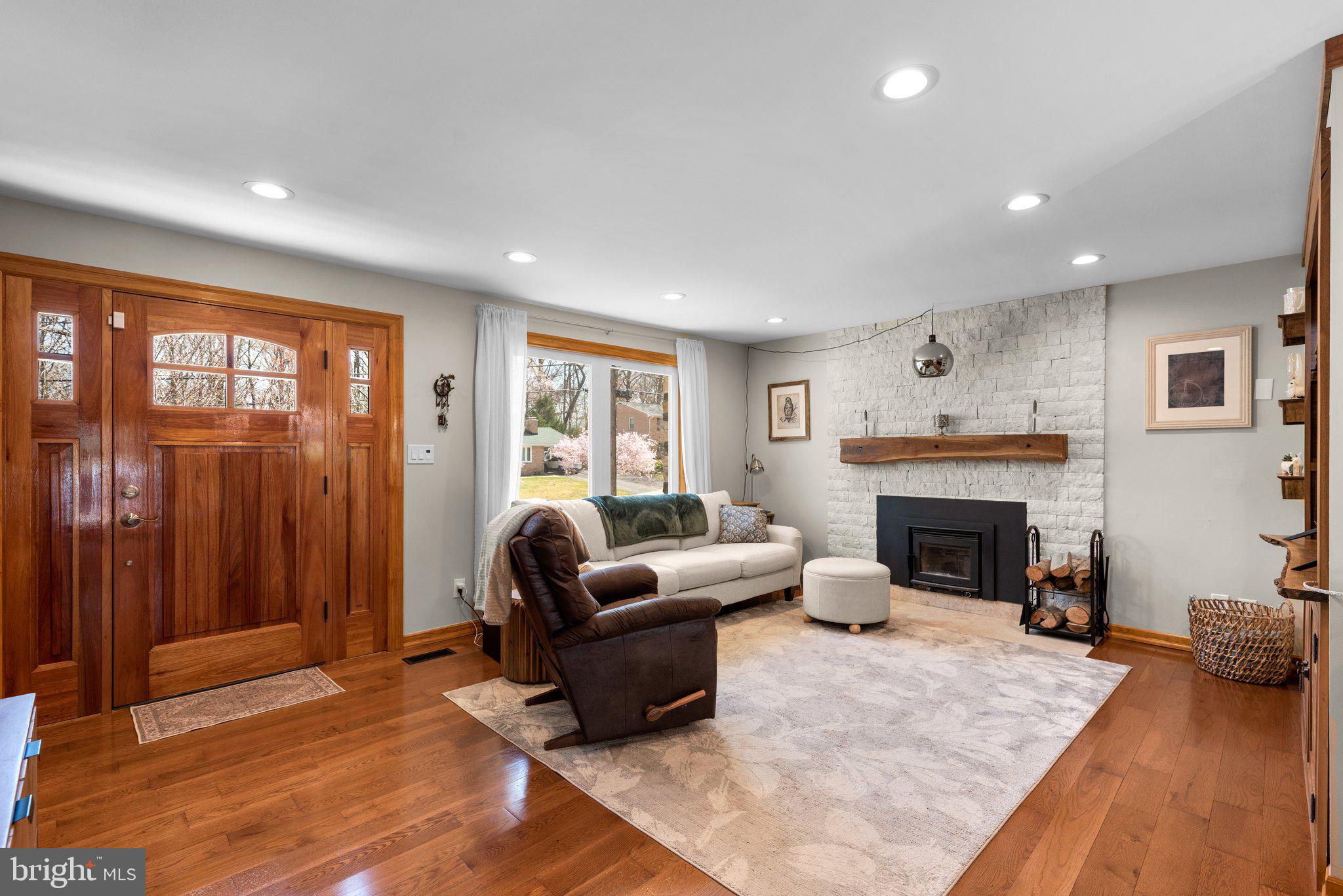 STIRLING FOREST - Residential