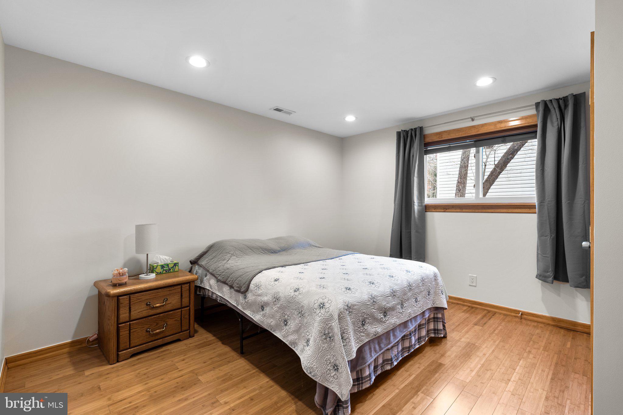 STIRLING FOREST - Residential