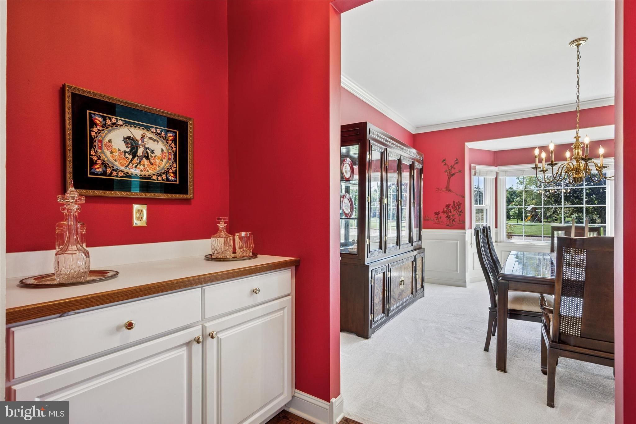 HILLCREST MDWS - Residential