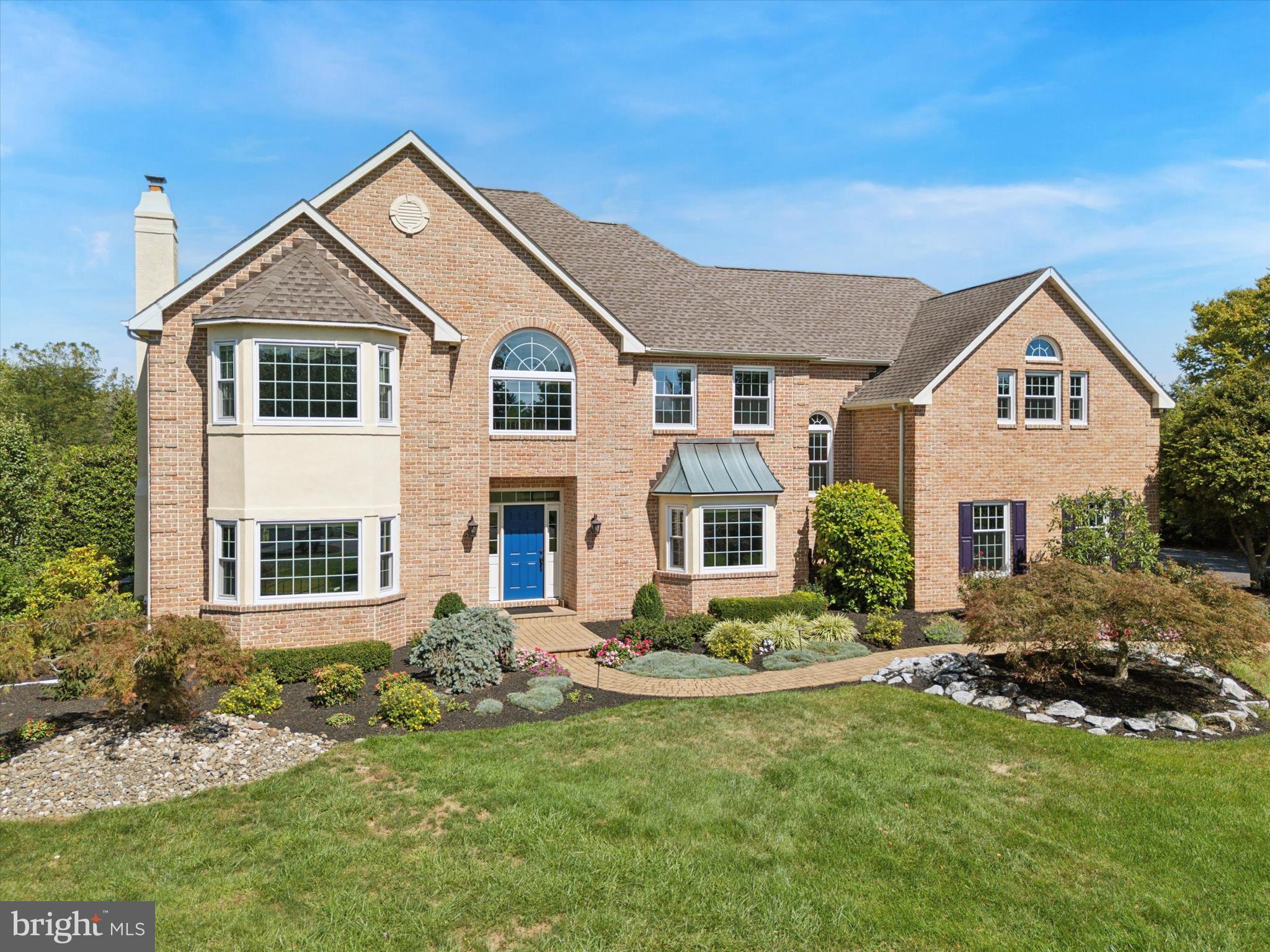 HILLCREST MDWS - Residential