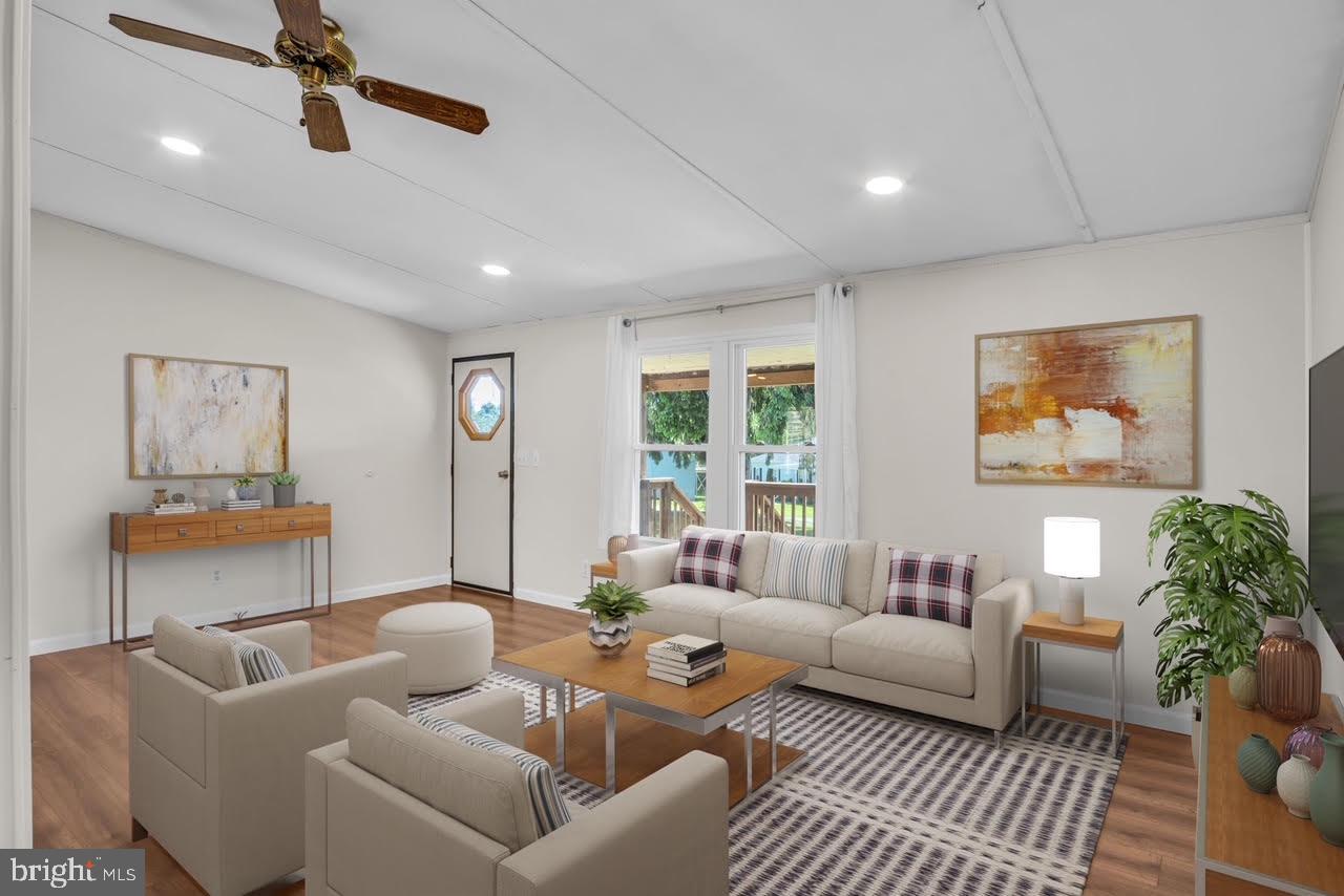 NEWVILLE BOROUGH - Residential