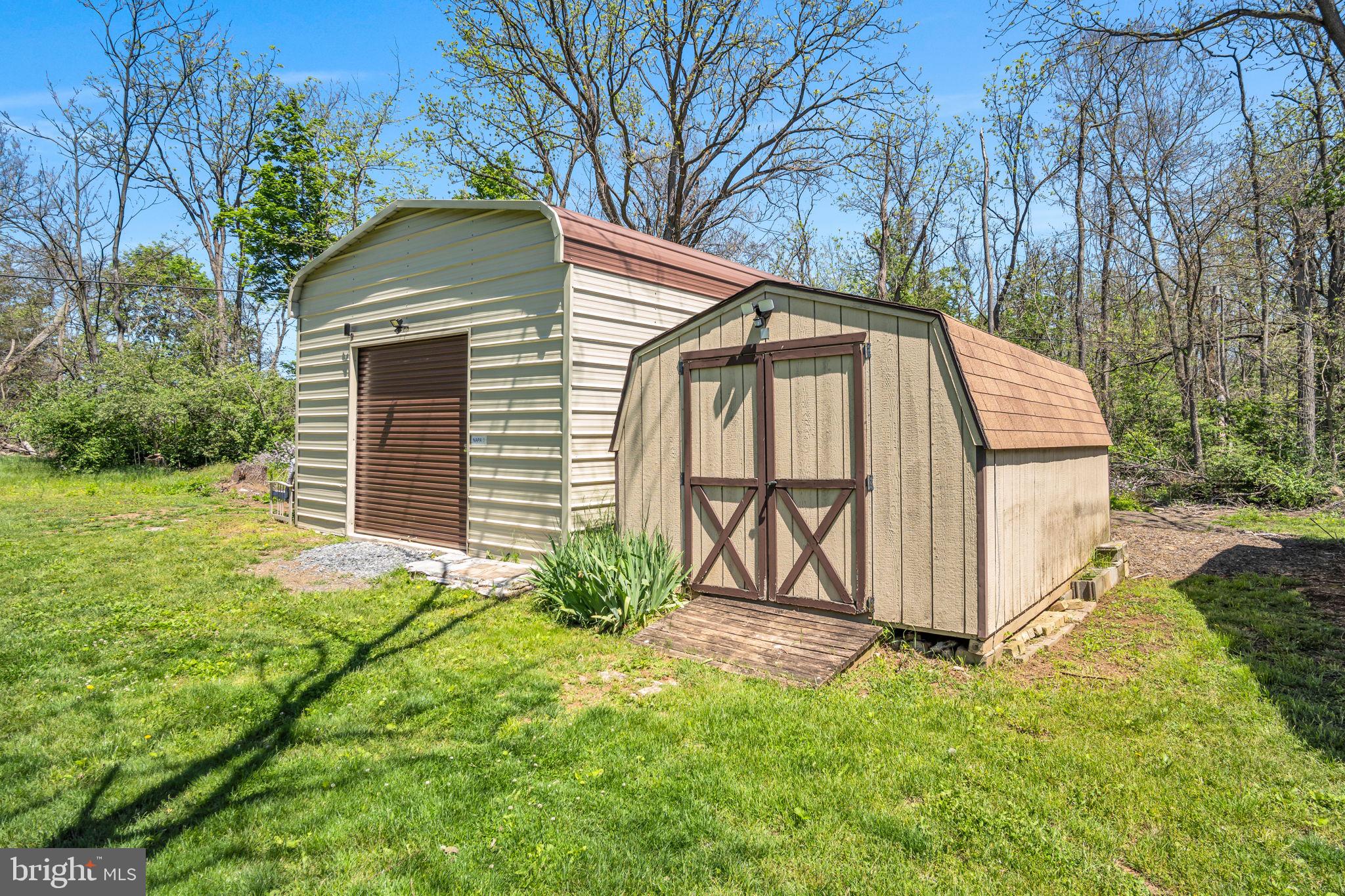 NEWVILLE BOROUGH - Residential