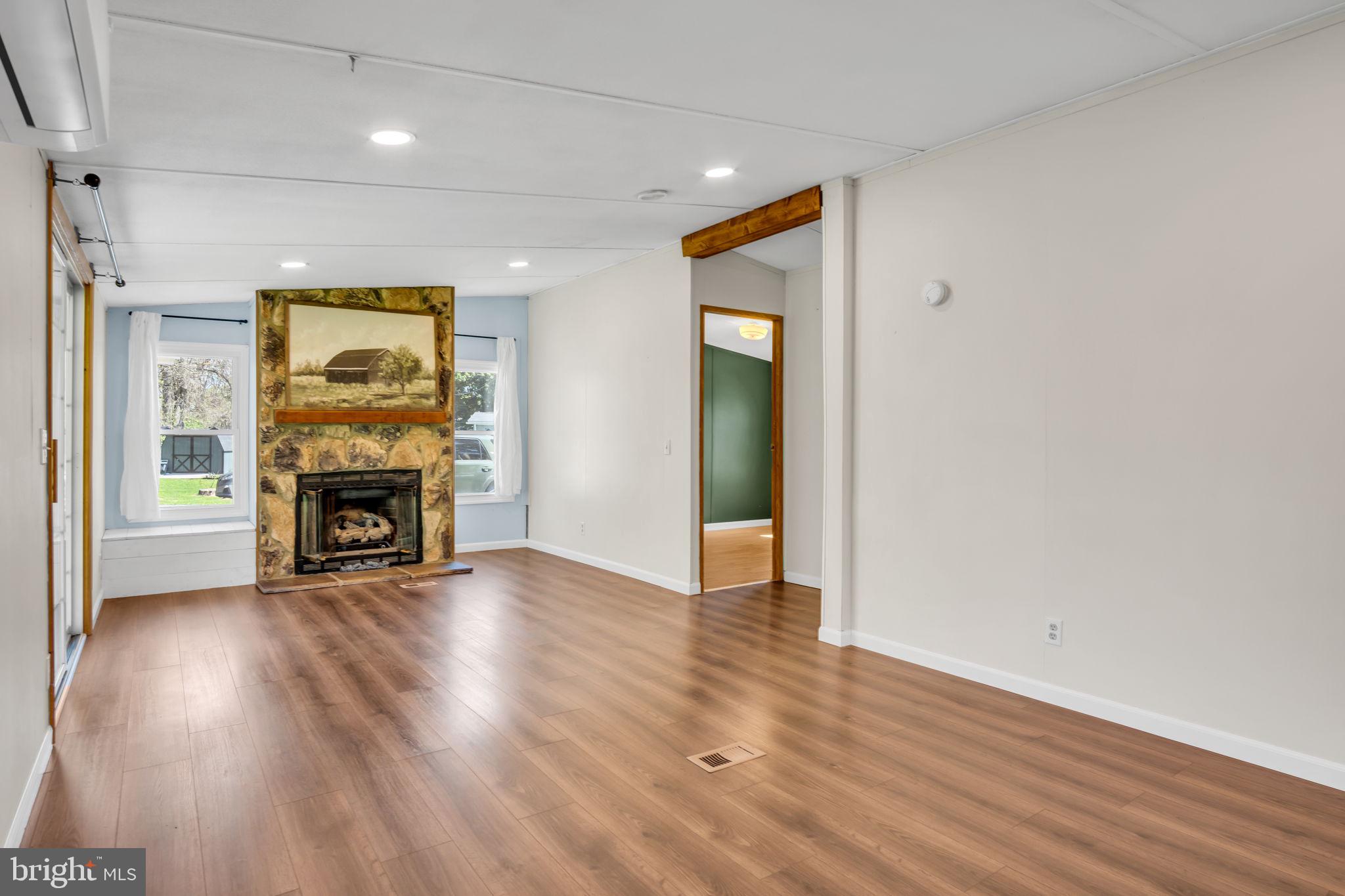NEWVILLE BOROUGH - Residential