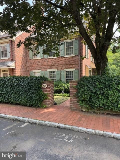 300 WILLOWMERE LANE AMBLER PA 19002