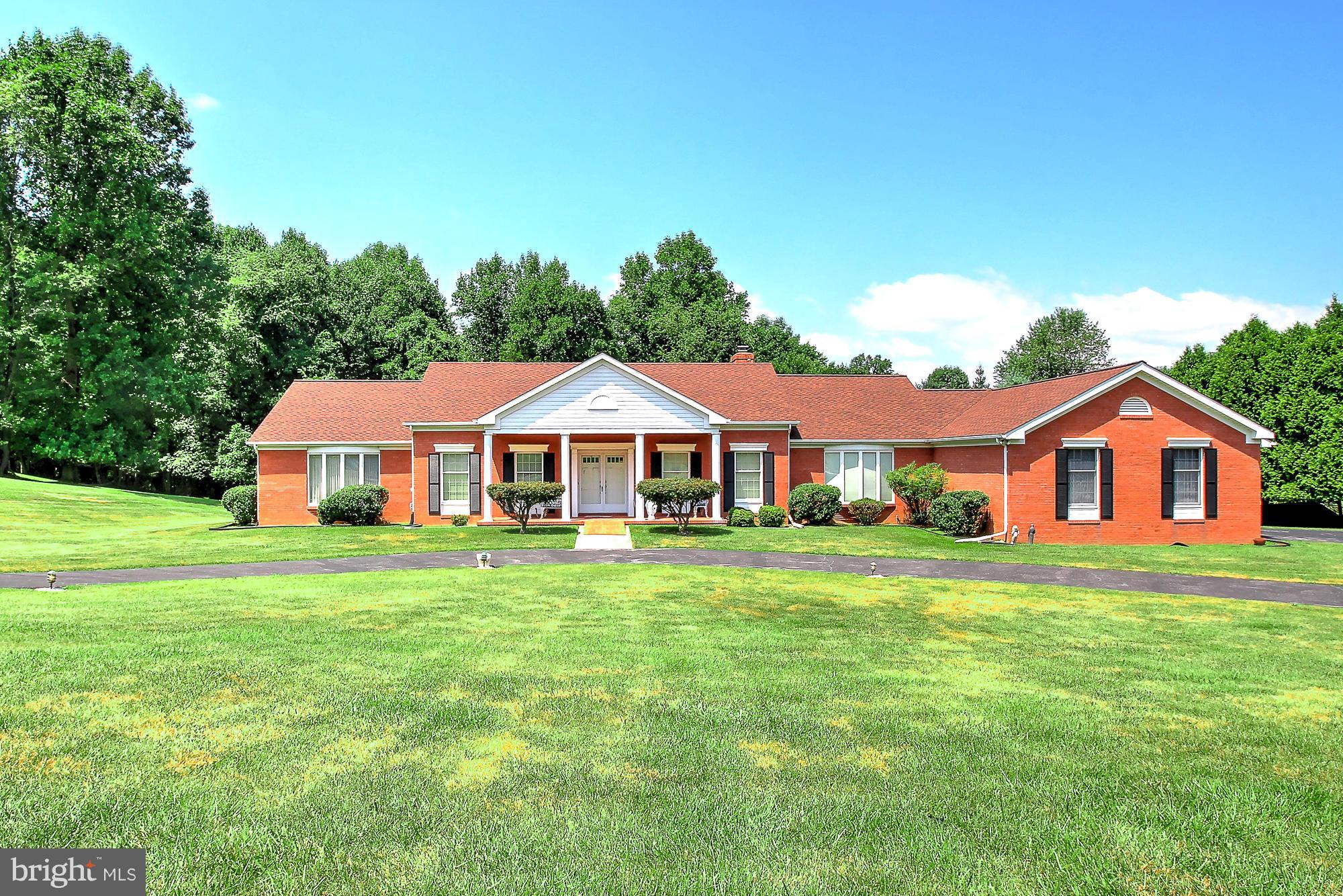 MOUNT HEBRON - Residential