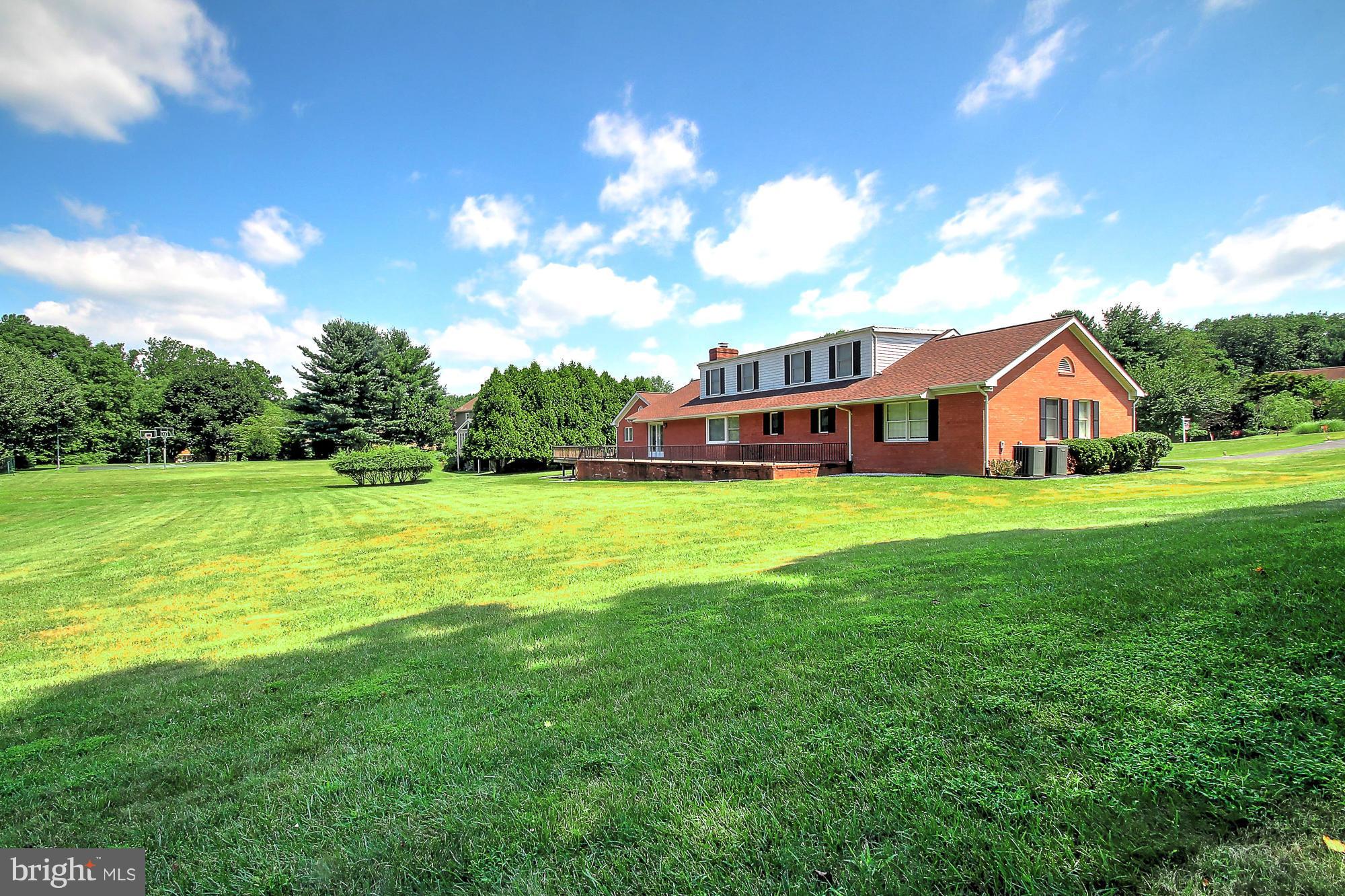 MOUNT HEBRON - Residential